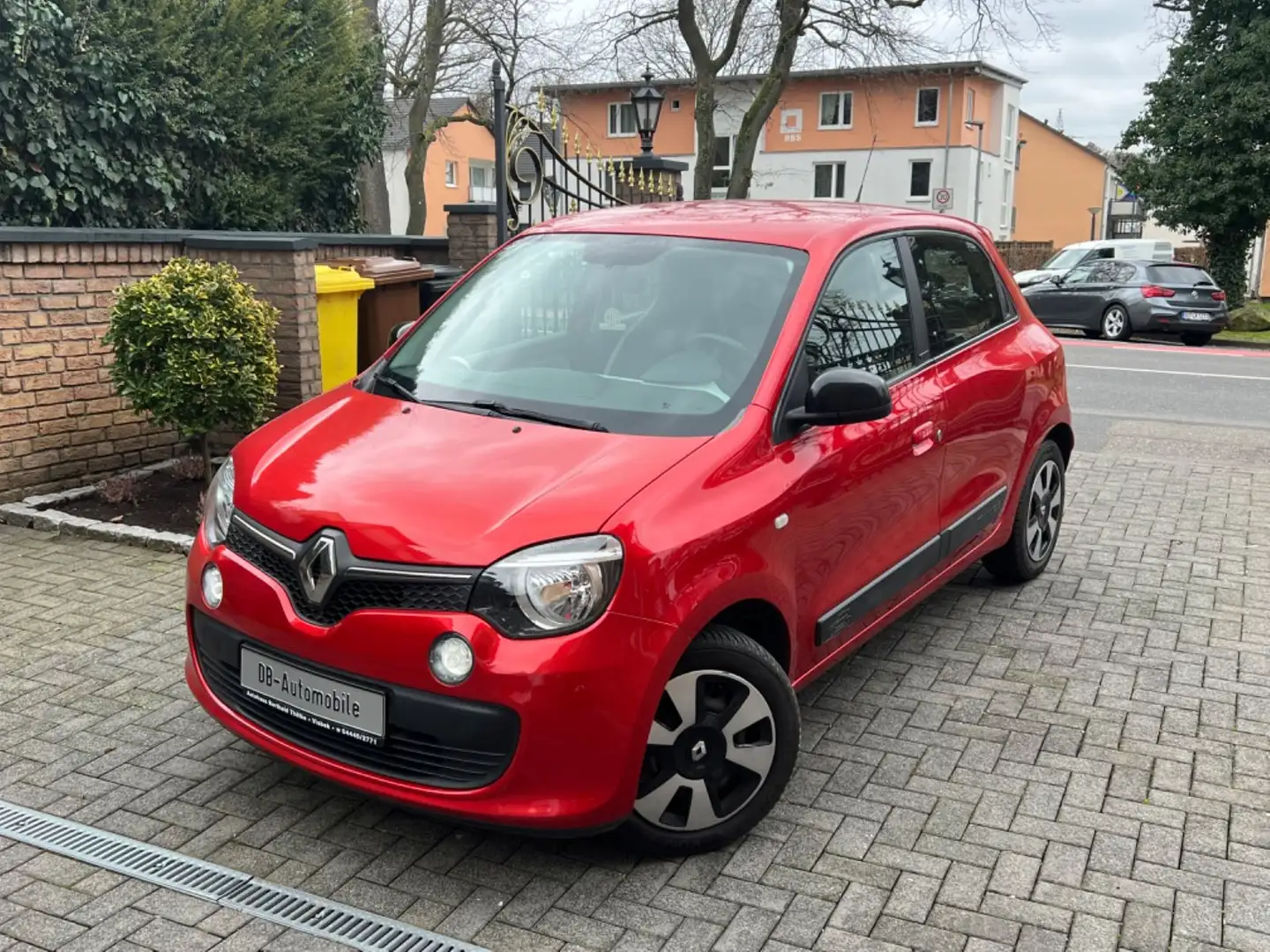 Renault Twingo Limited Rojo - 1