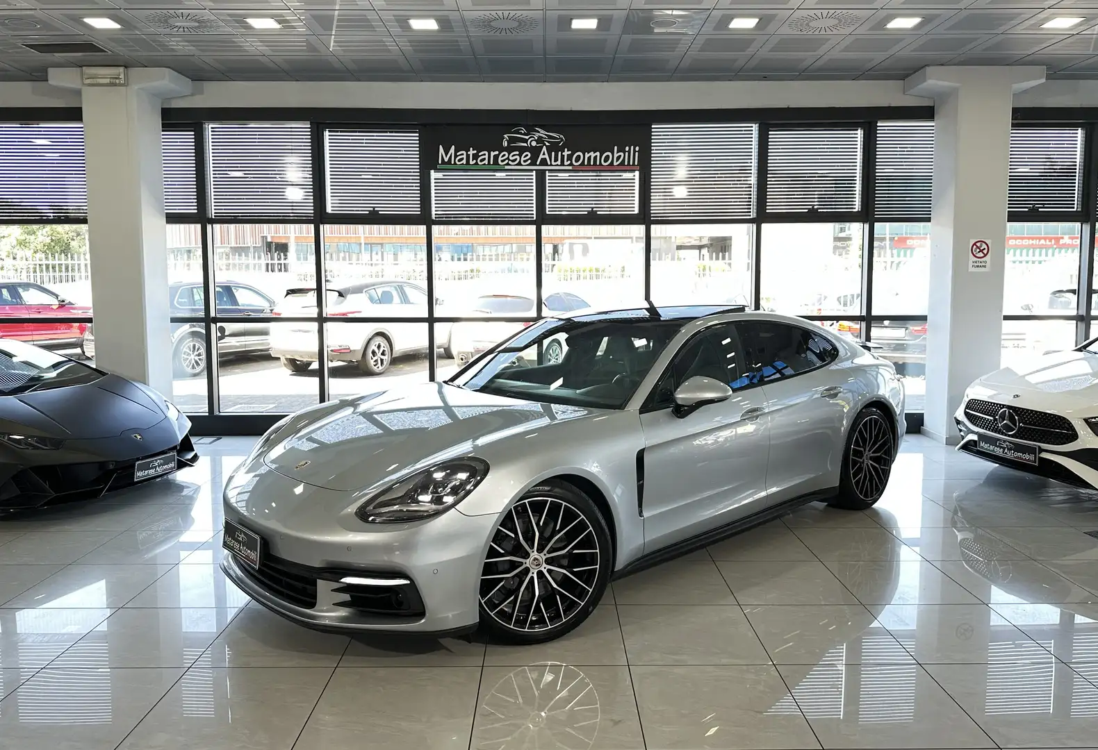 Porsche Panamera 4.0 V8 421cv Tetto PASM FullLed Radar GARANZIA Zilver - 1
