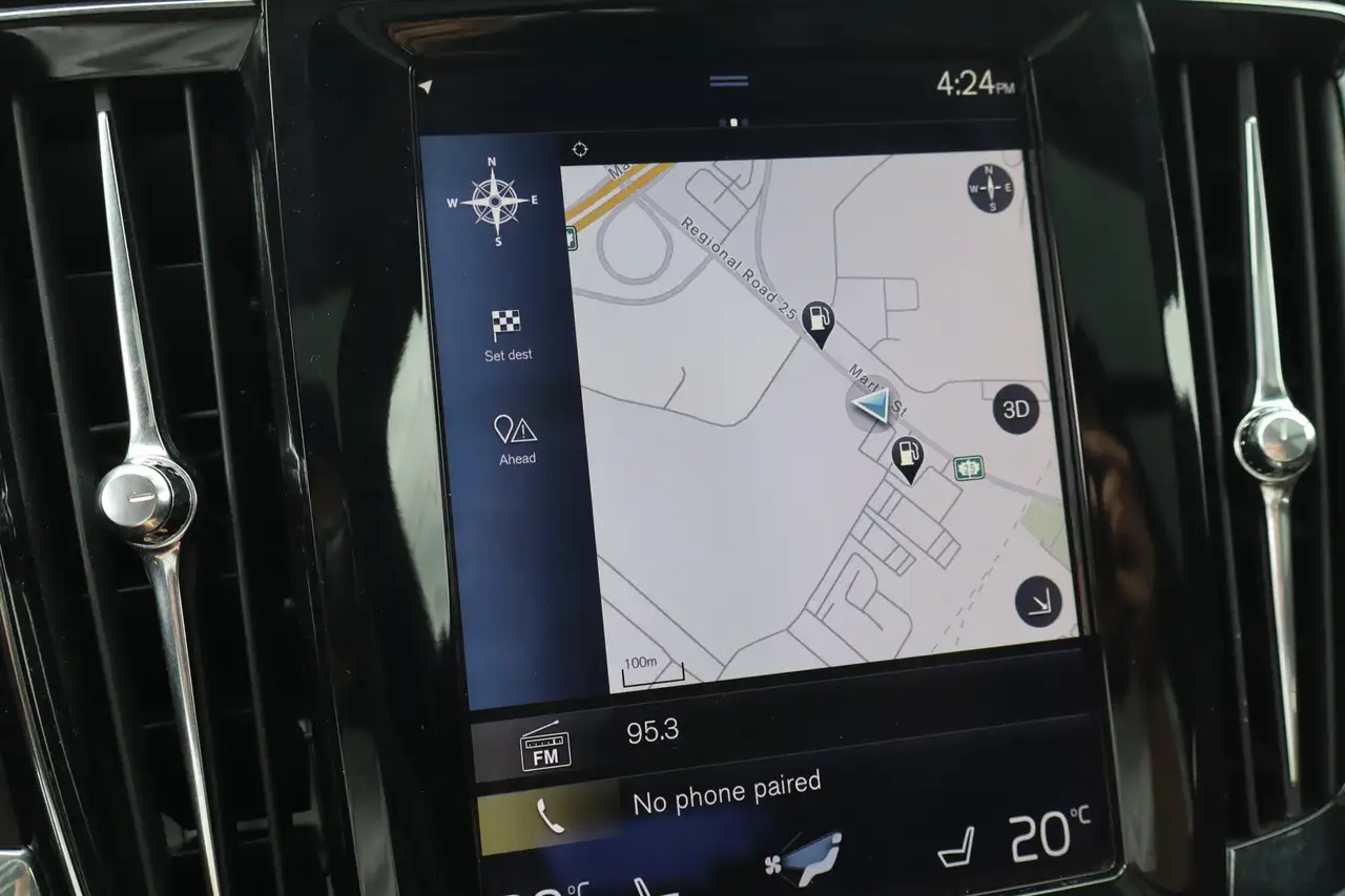 Volvo V90 Cross Country снимка Volvo V90 Cross Country