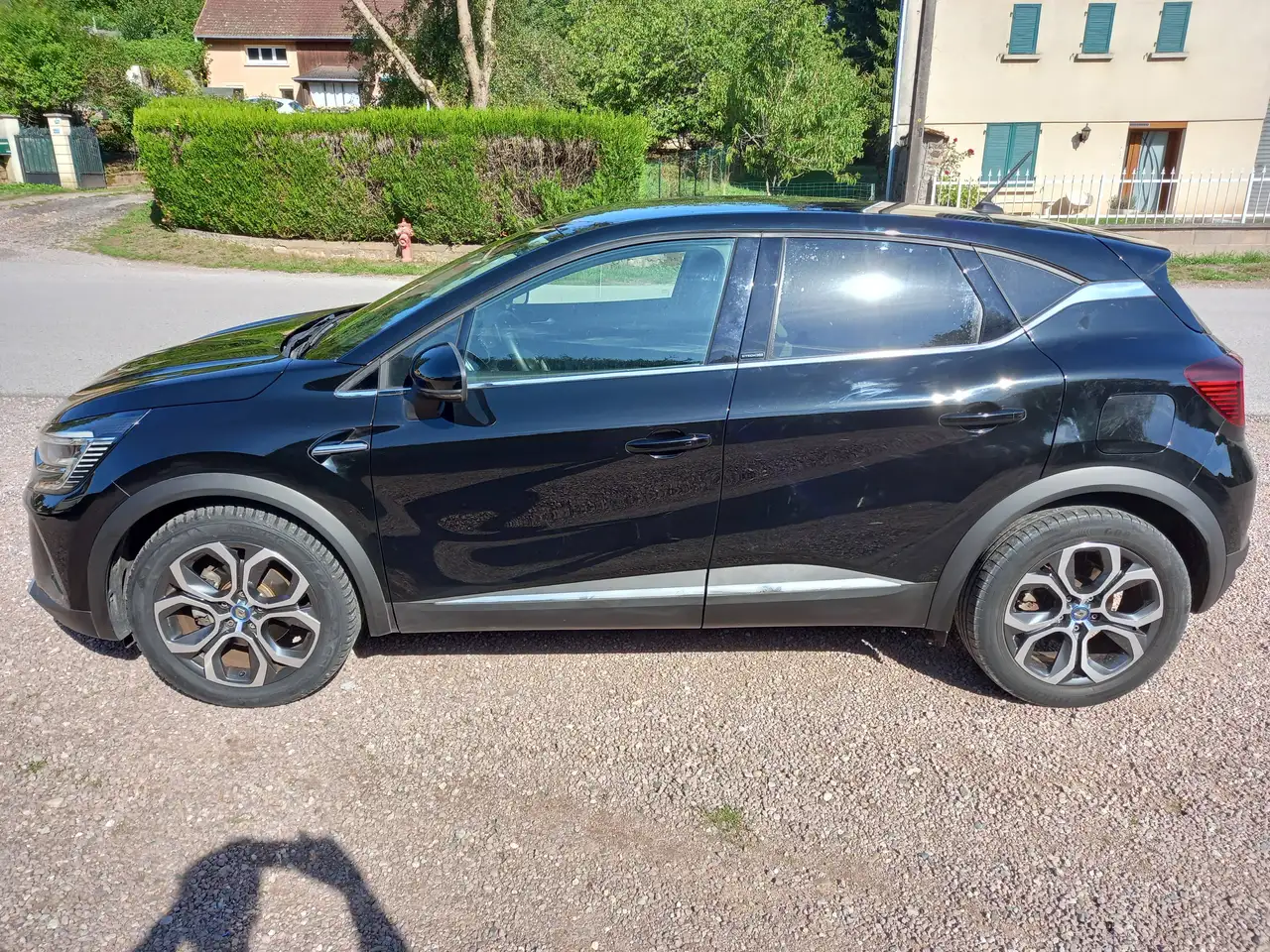 Renault Captur — photo 4