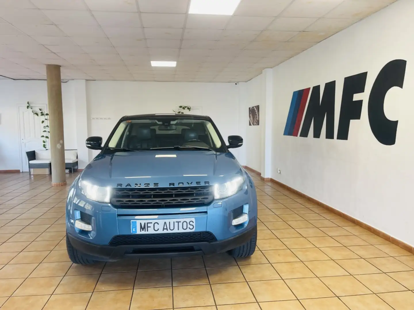 Land Rover Range Rover Evoque 2.2L SD4 Dynamic 4x4 190 Aut. Azul - 1