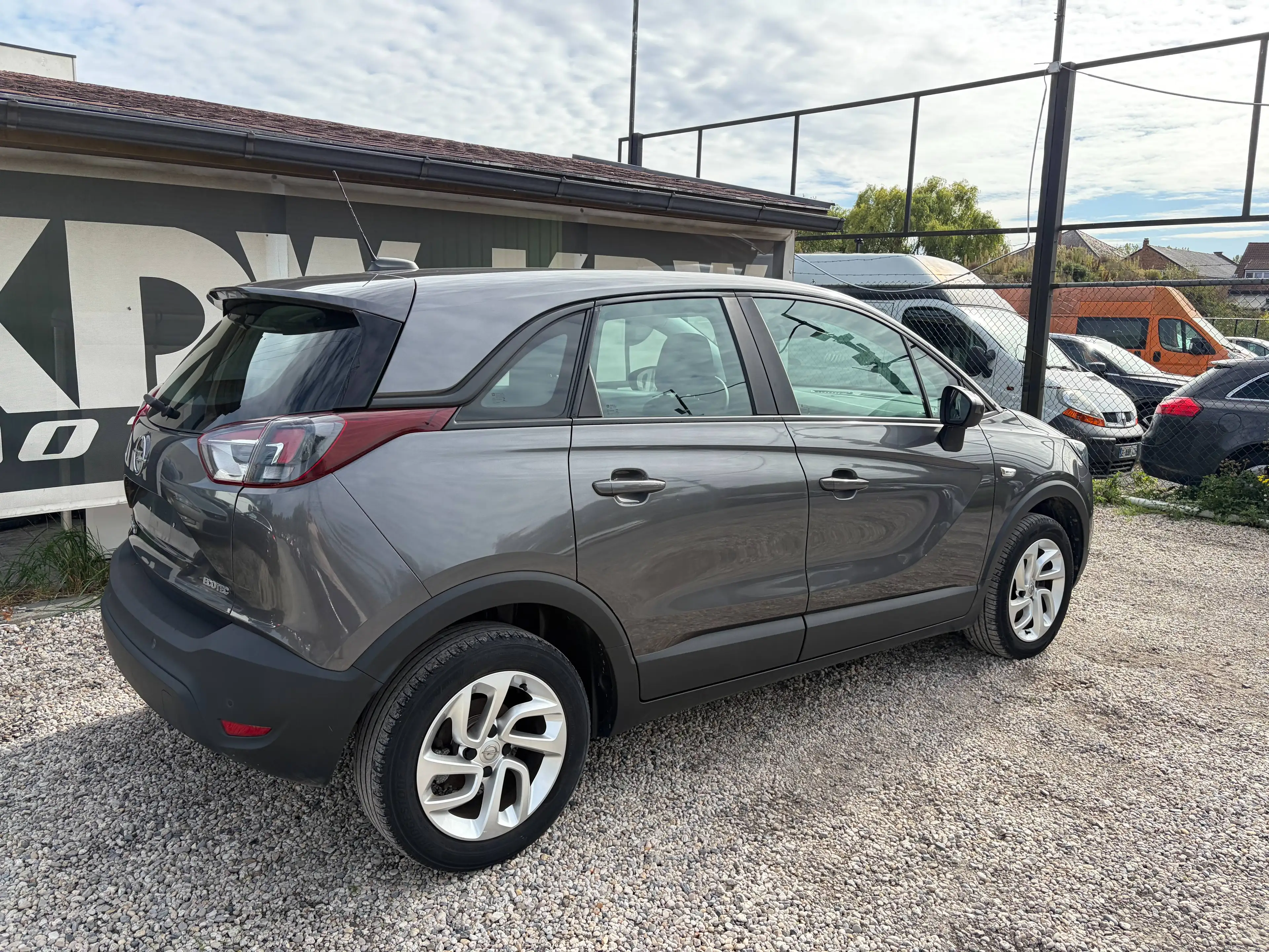 Opel Crossland X Crossland X 1.2 Turbo ECOTEC Edition S/S — photo 4