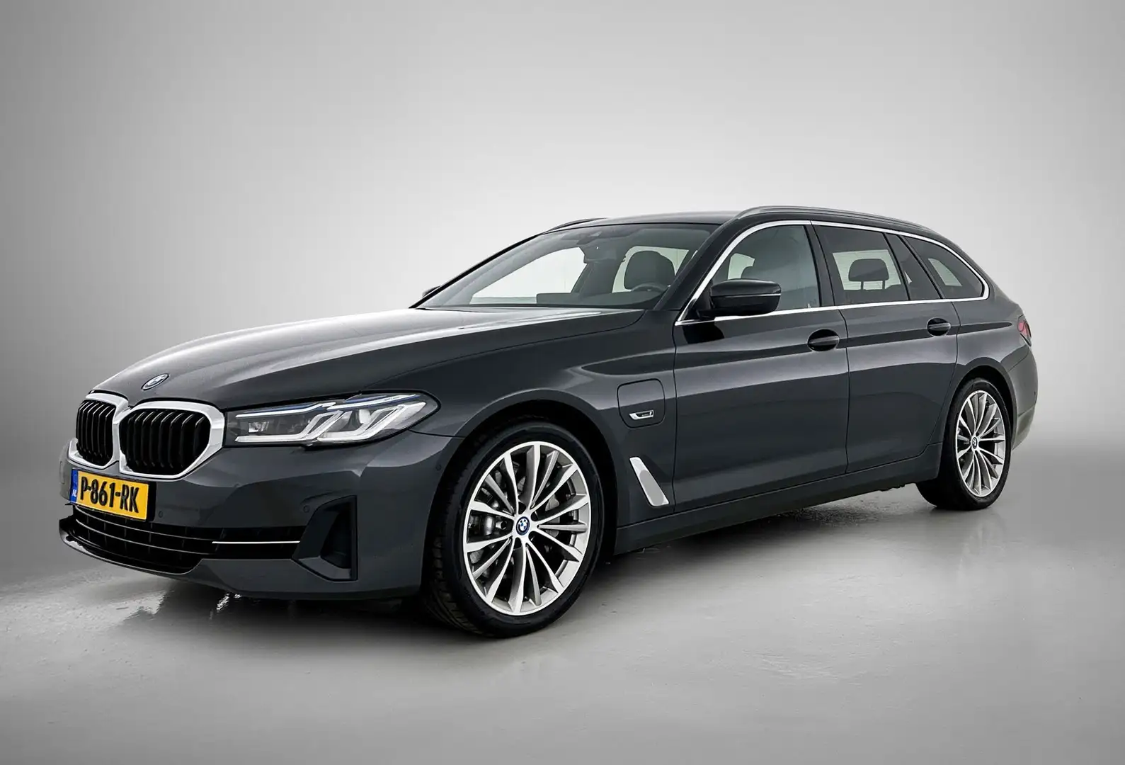 BMW 520 5-serie Touring 520e Business Edition Plus (TREKHA Grigio - 1
