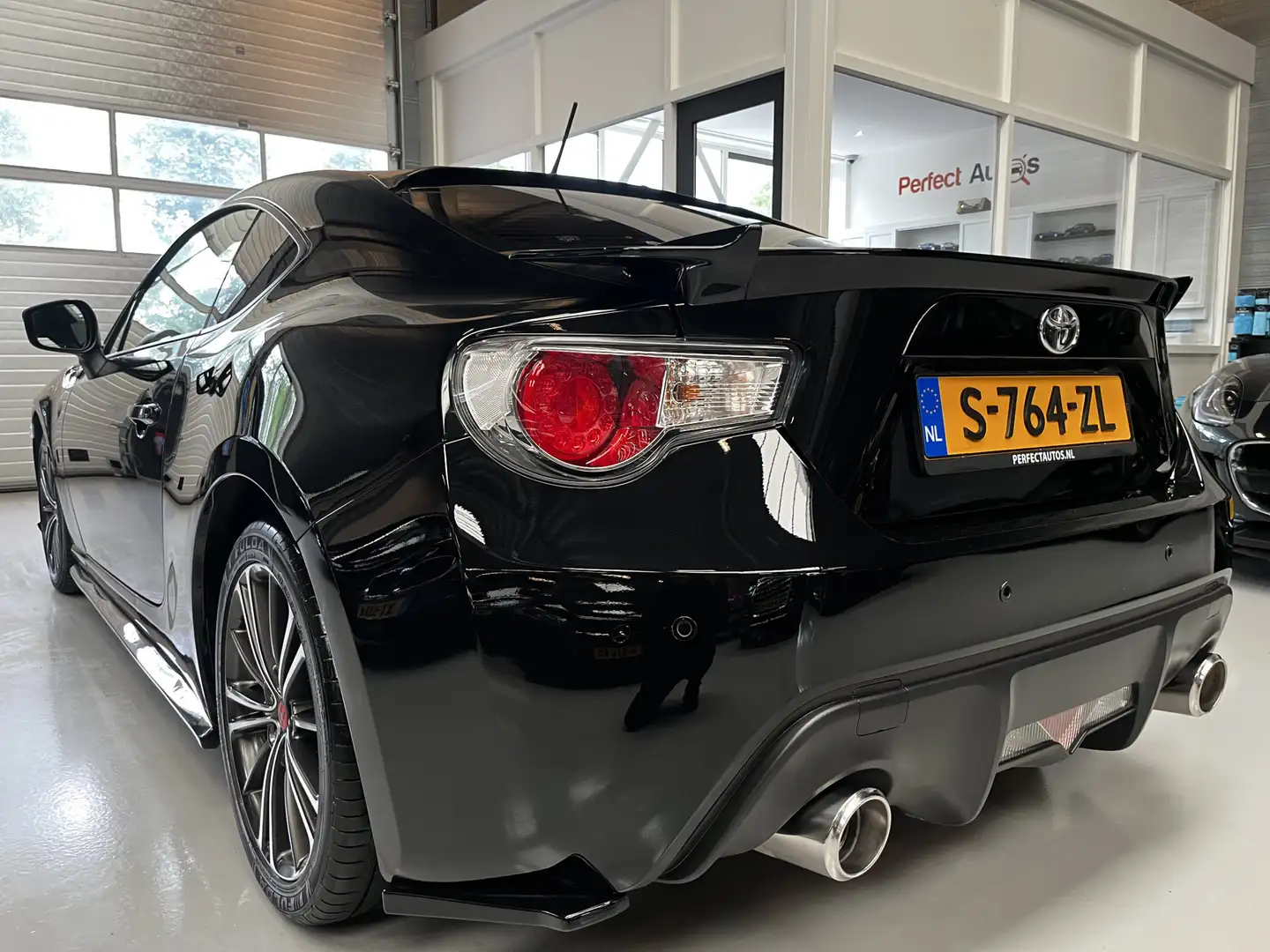 Toyota GT86 2.0 D-4S Navi, Automaat, PDC Schwarz - 2