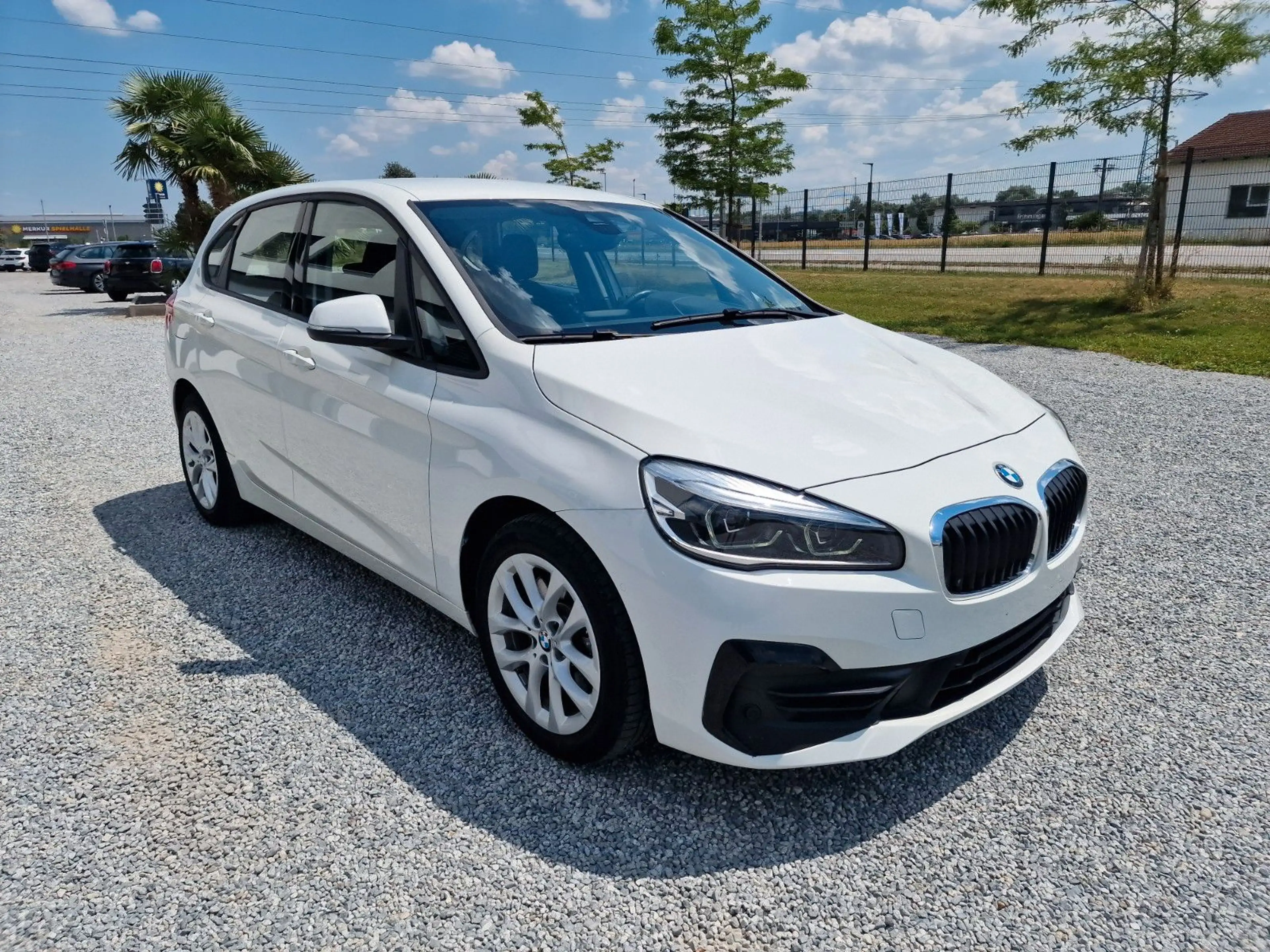 BMW 225 225xe Active Tourer, PDC, SHZ, Parkassistent ... — photo 2
