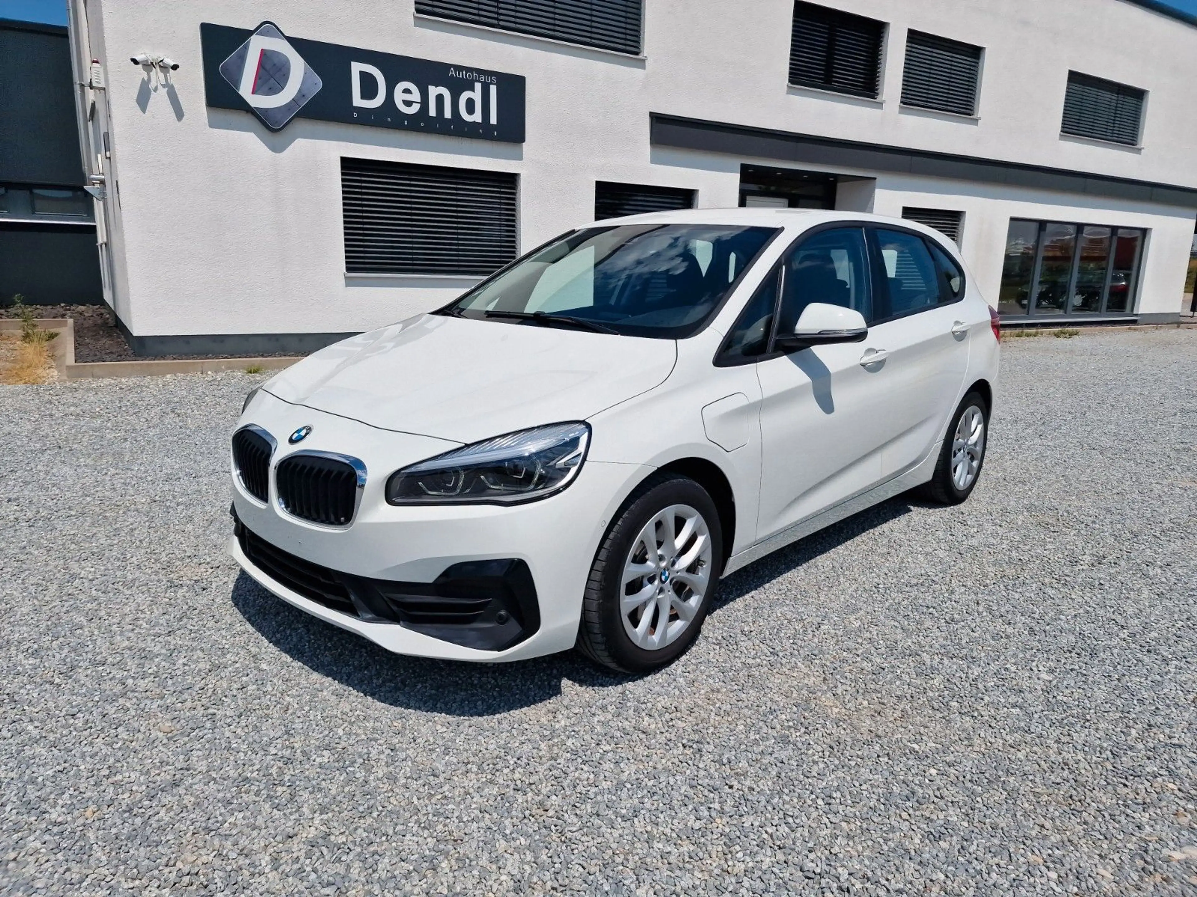 BMW 225 225xe Active Tourer, PDC, SHZ, Parkassistent ... — photo 5
