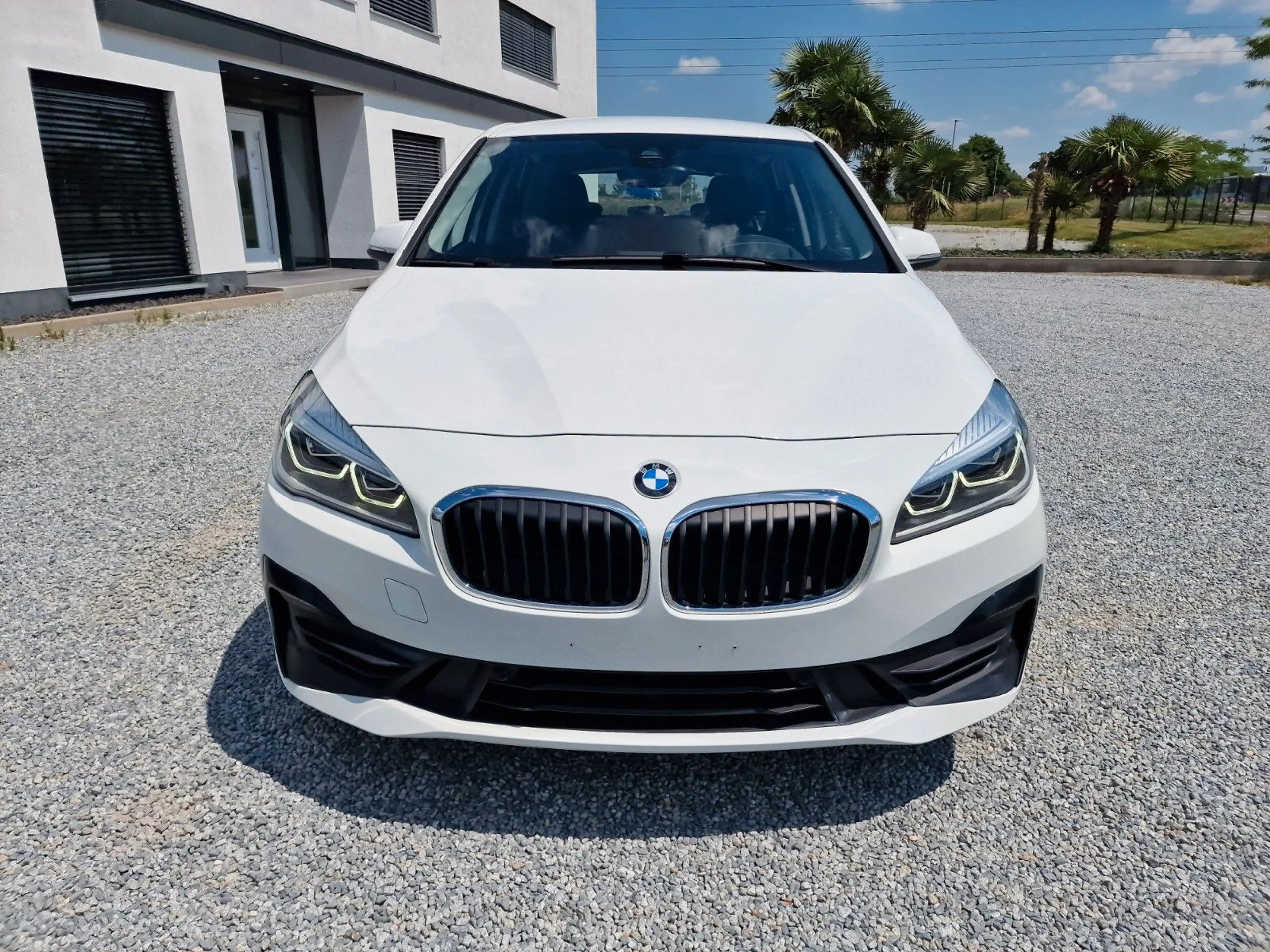 BMW 225 225xe Active Tourer, PDC, SHZ, Parkassistent ... — photo 3