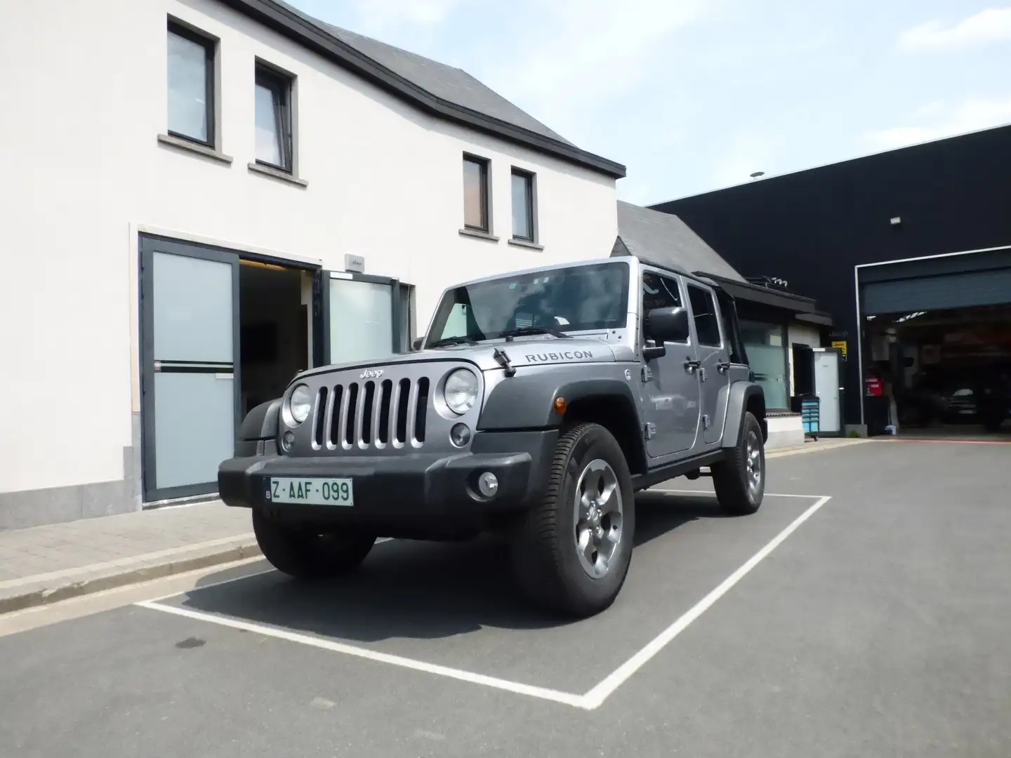 Jeep Wrangler 2.8 CRD Rubicon **E6**51000km**Subliem** Plateado - 1