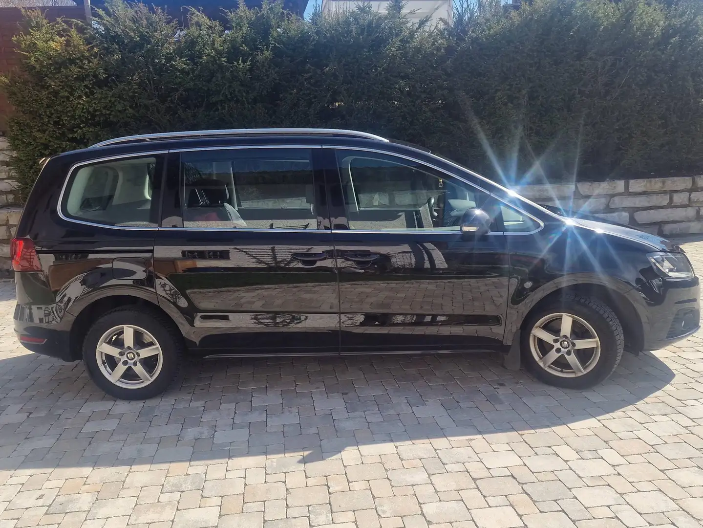 SEAT Alhambra Alhambra Business 2,0 TDI CR Business Schwarz - 2