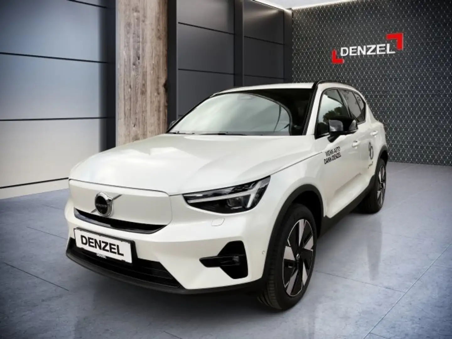 Volvo EX40 Plus, Single Motor Extended Range, Vollelektrisch Weiß - 2