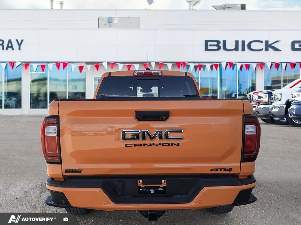 GMC Canyon снимка GMC Canyon