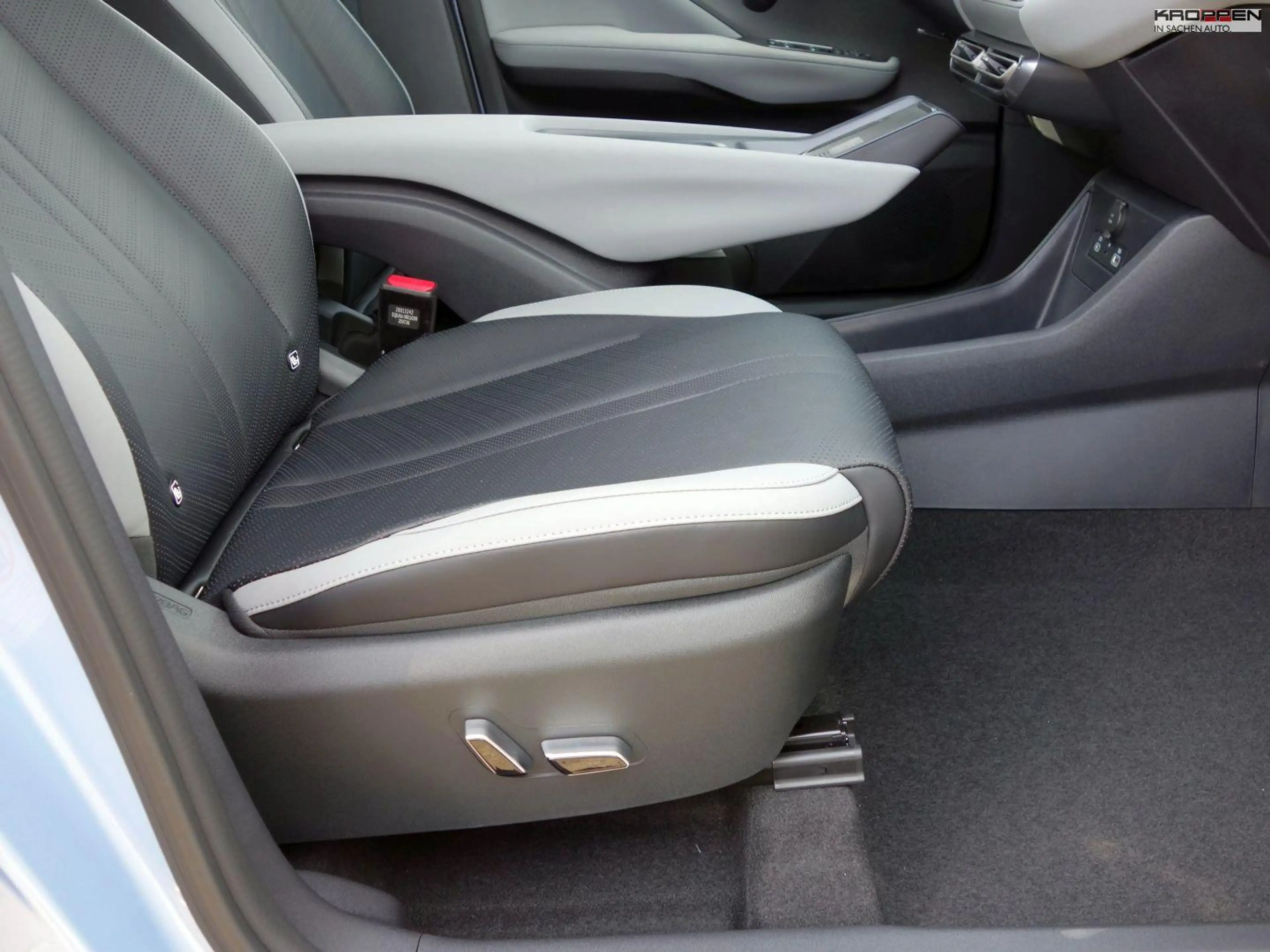 BYD Dolphin Surf Comfort 360 ° Kamera SHZ Carplay — photo 10