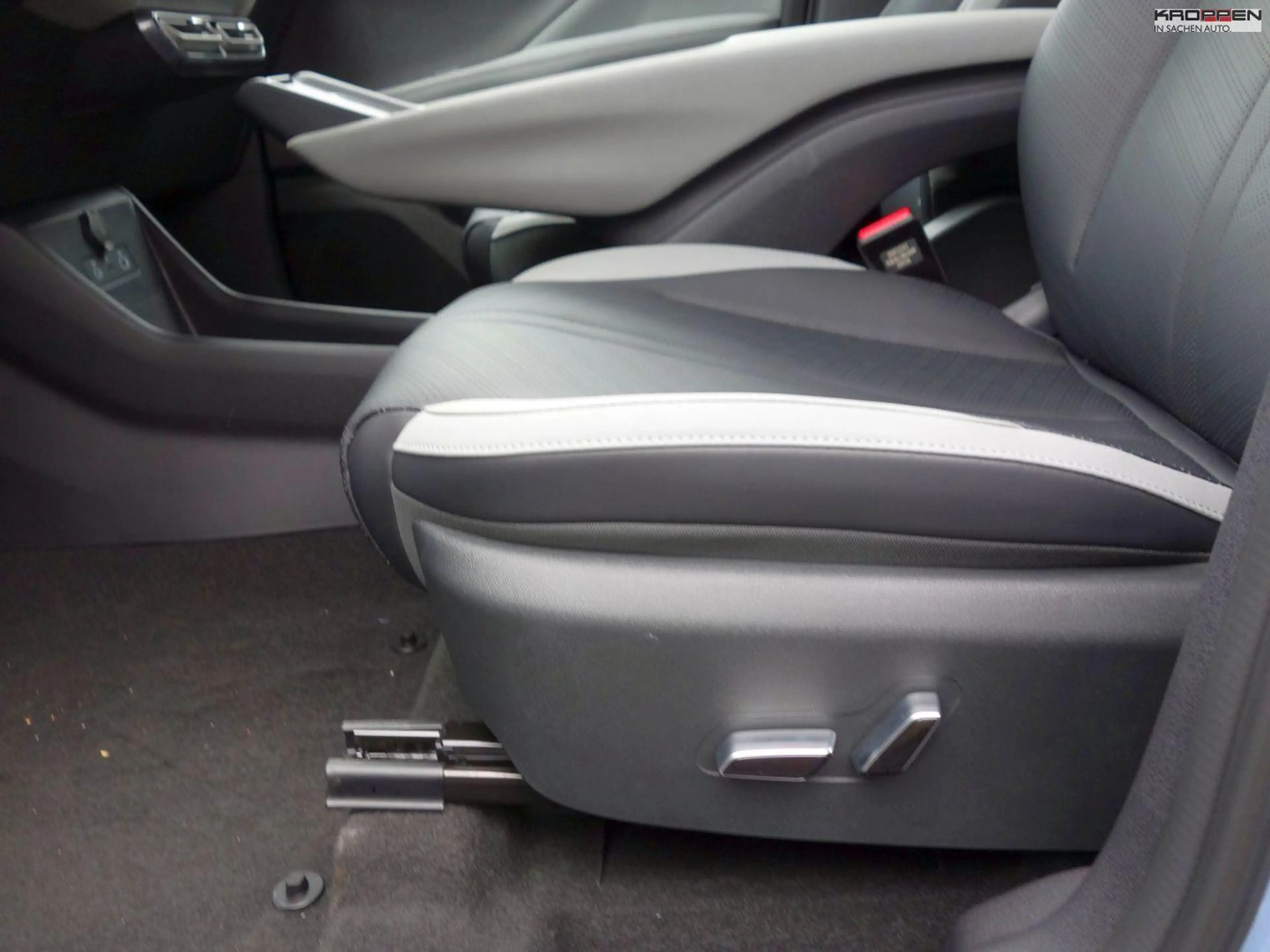 BYD Dolphin Surf Comfort 360 ° Kamera SHZ Carplay — photo 9