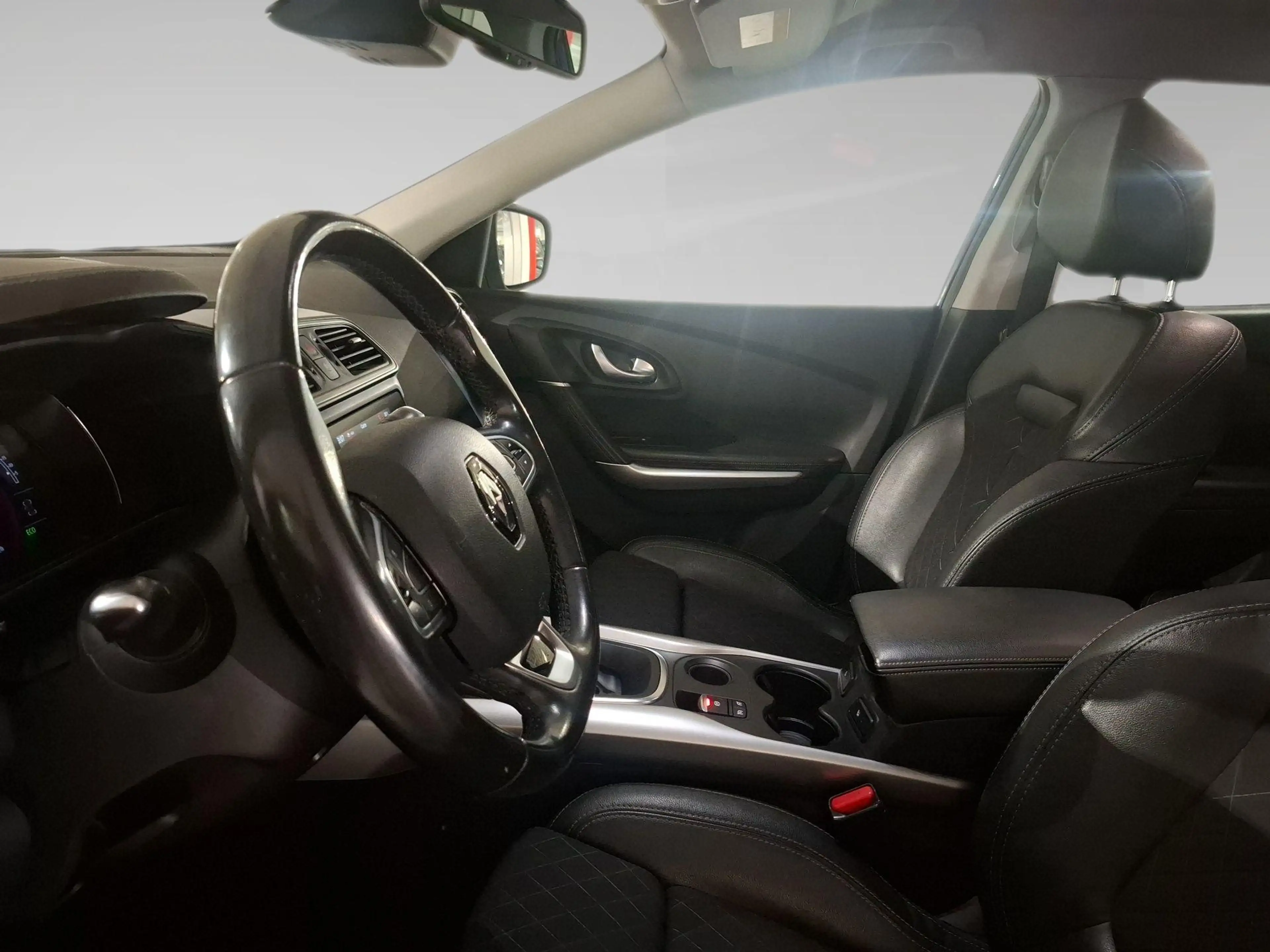Renault Kadjar 1.5 Blue dCi 115 EDC Intens — photo 4