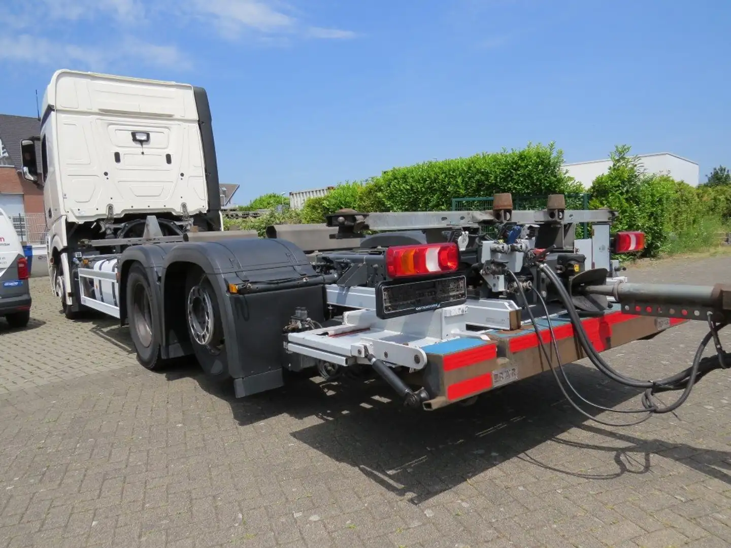 Mercedes-Benz Actros 4 2542 L StreamSpace BDF ULBW ADR FL Weiß - 2