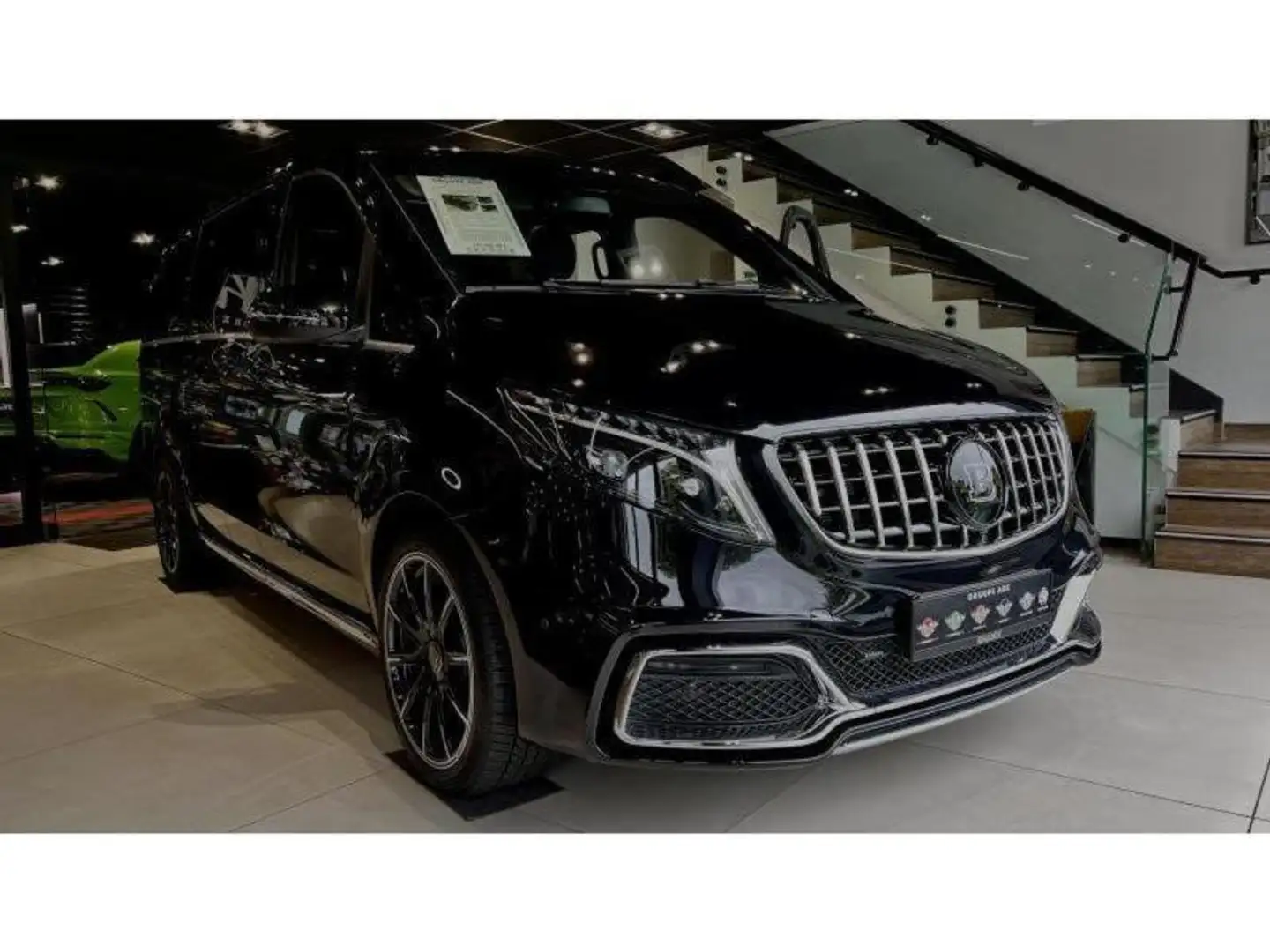 Mercedes-Benz V 300 D30 BRABUS AMG LINE EXCLUSIVE Noir - 1