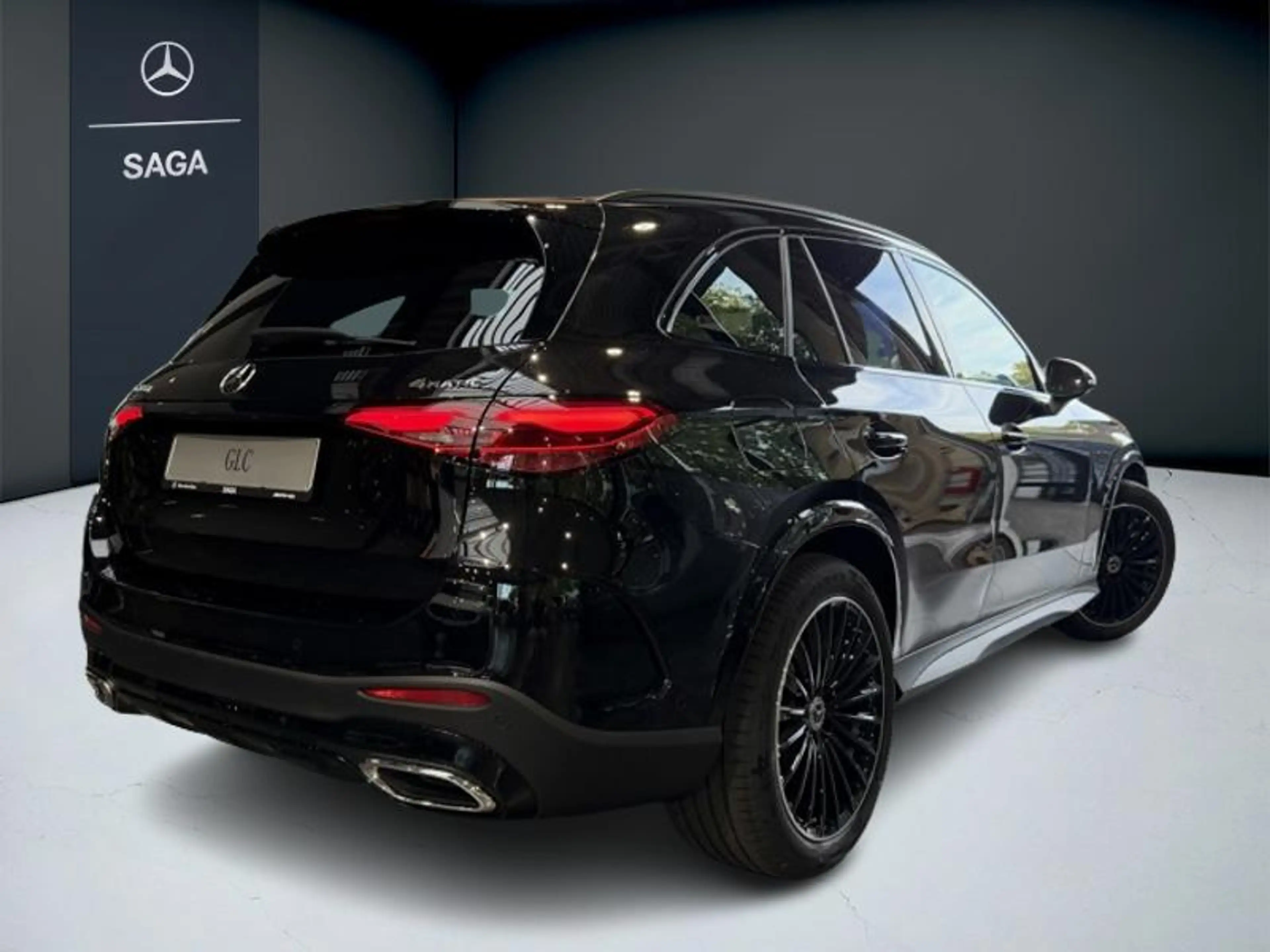 Mercedes-Benz GLC 200 SUV GLC d 4MATIC — photo 4