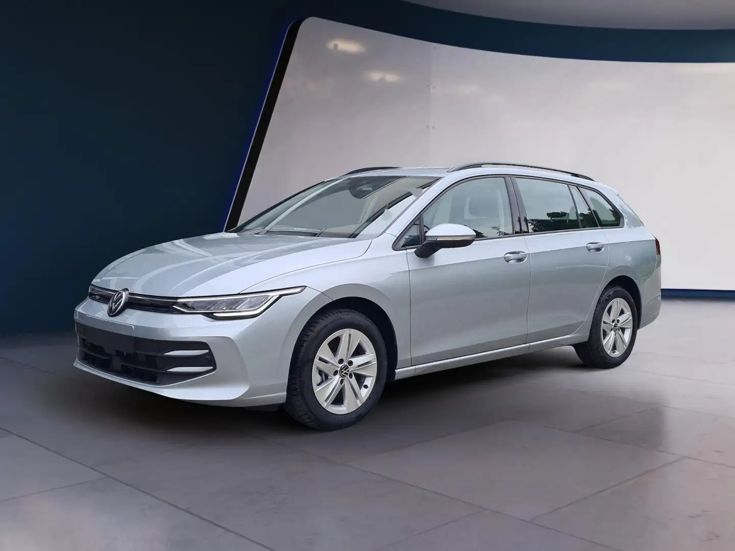 Volkswagen Golf Variant 2.0 TDI Life R2D LED DAB APP ACC Silber - 1