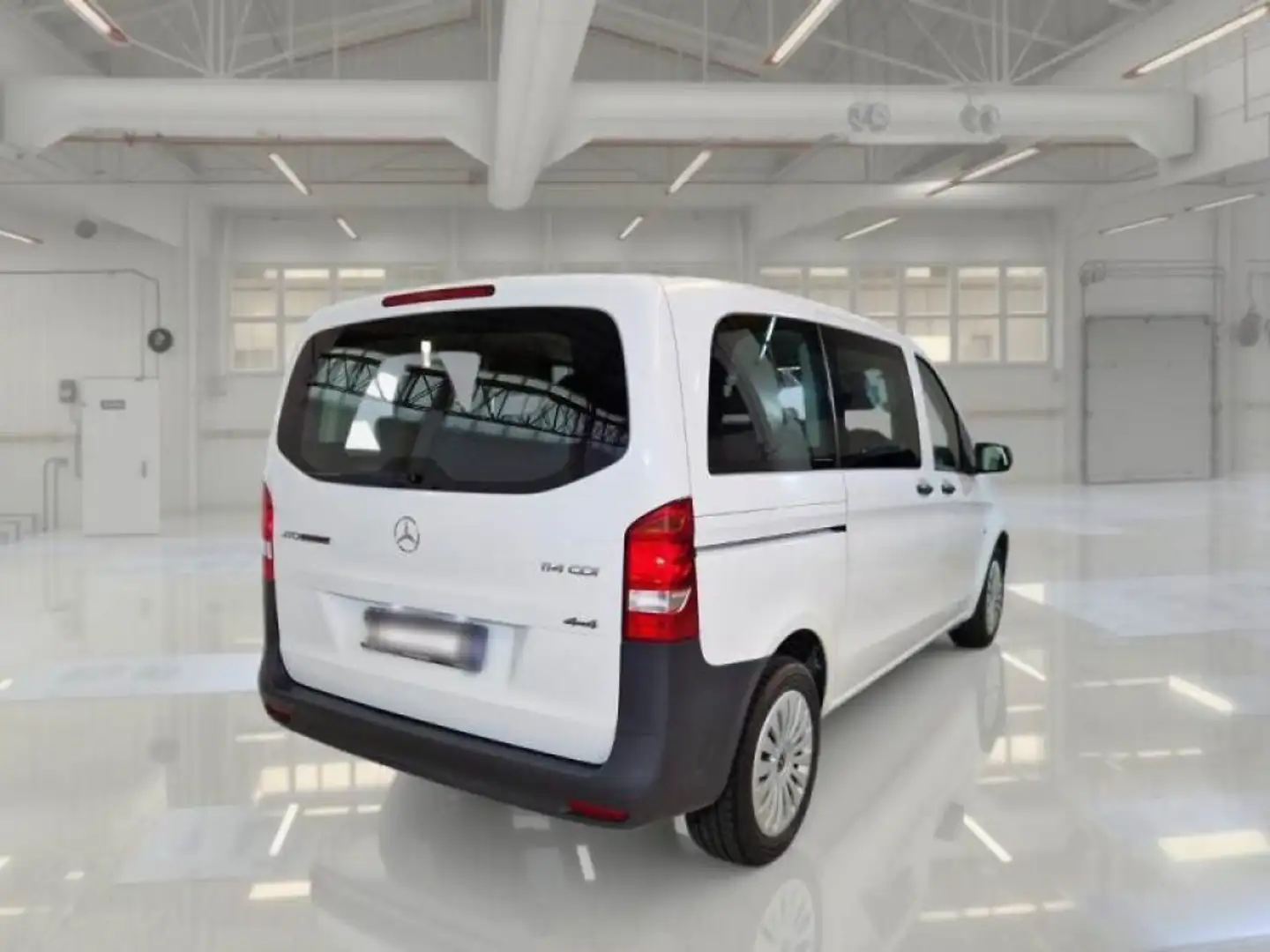 Mercedes-Benz Vito 2.0 114 CDI PC Tourer Pro Compact 4X4 Bianco - 2