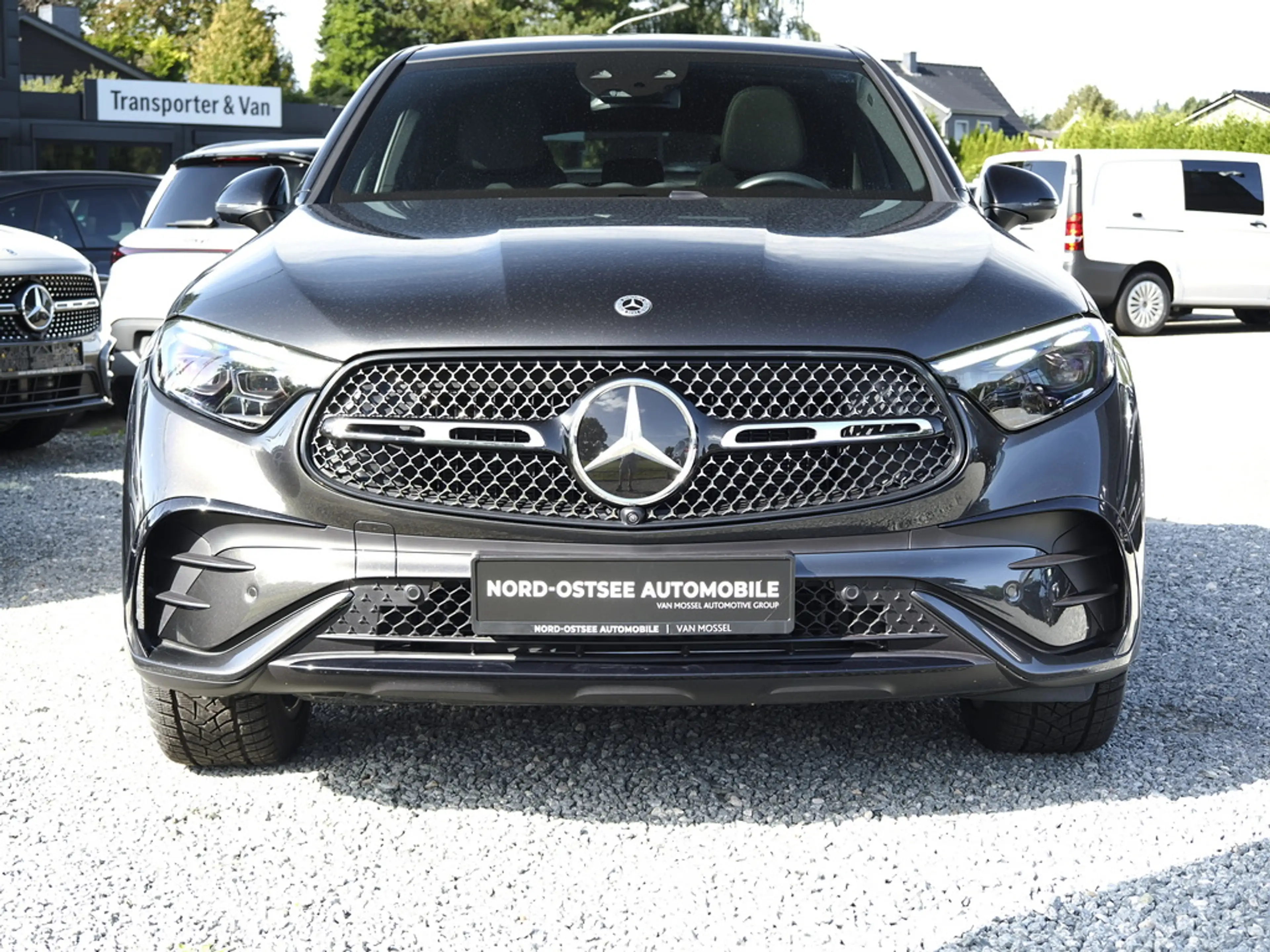 Mercedes-Benz GLC 220 d 4M COUPE AMG EDITION NIGHT AHK PANO — photo 4