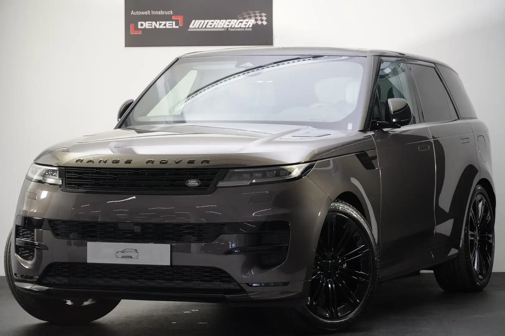 Land Rover Range Rover Sport 3.0 PHEV SWB Dynamic SE Grau - 2