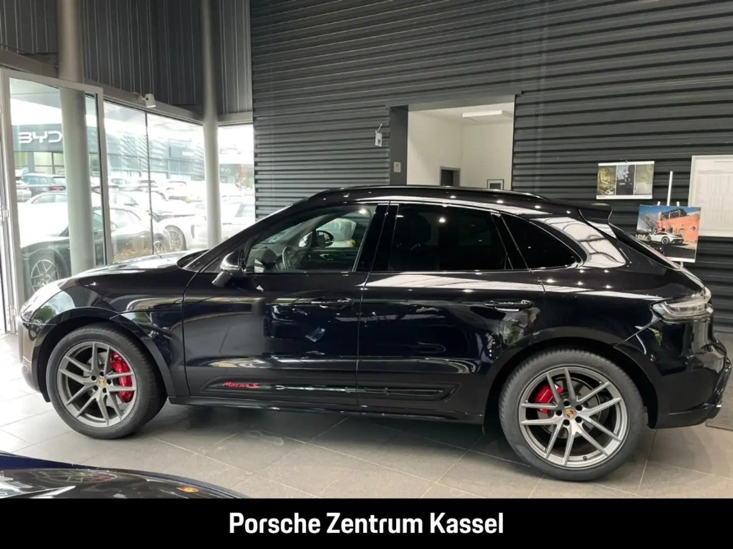 Porsche Macan EU6d S Schwarz - 2