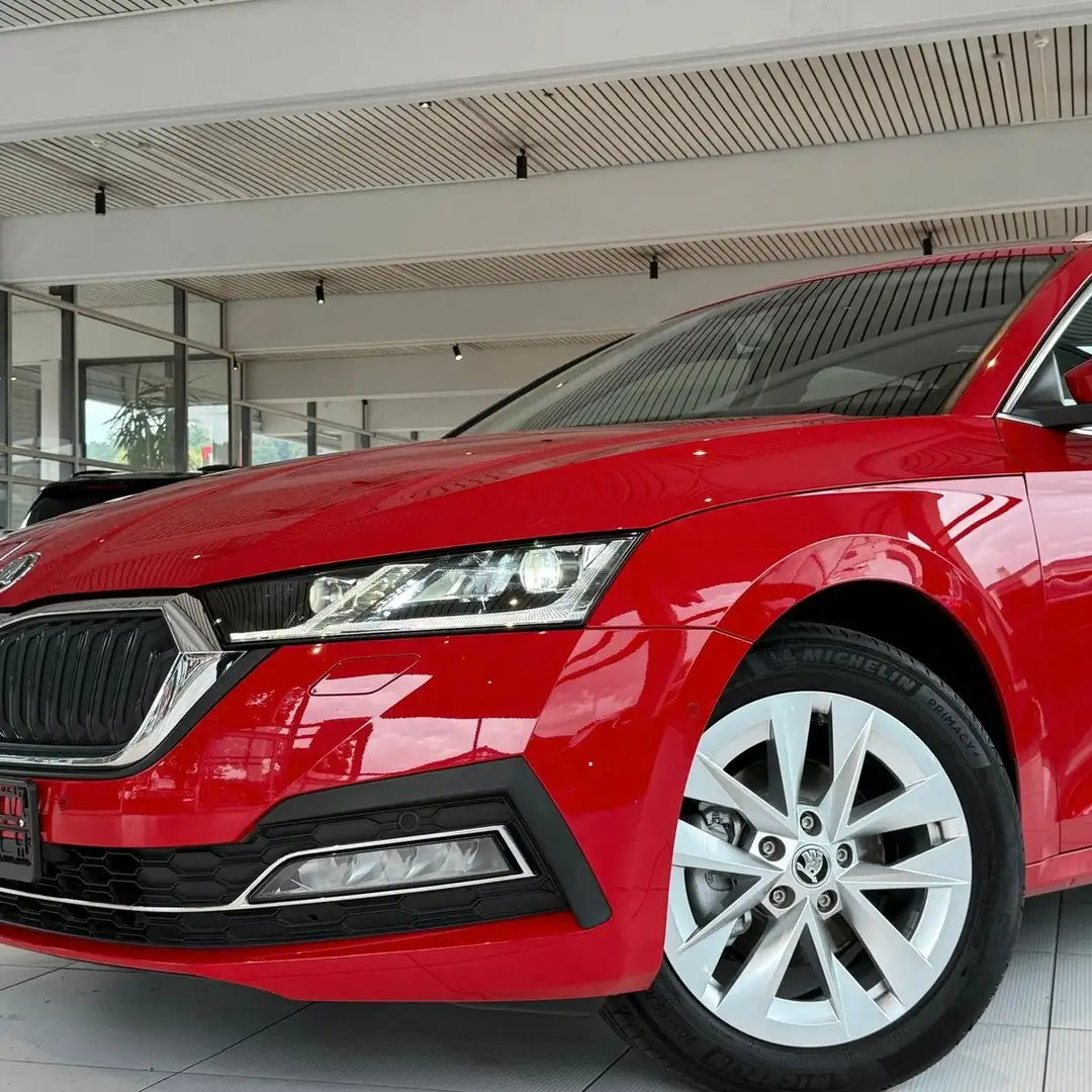 Skoda Octavia Combi First Edition/ACC/PDC/NAVI/TOTWNKL Rot - 2