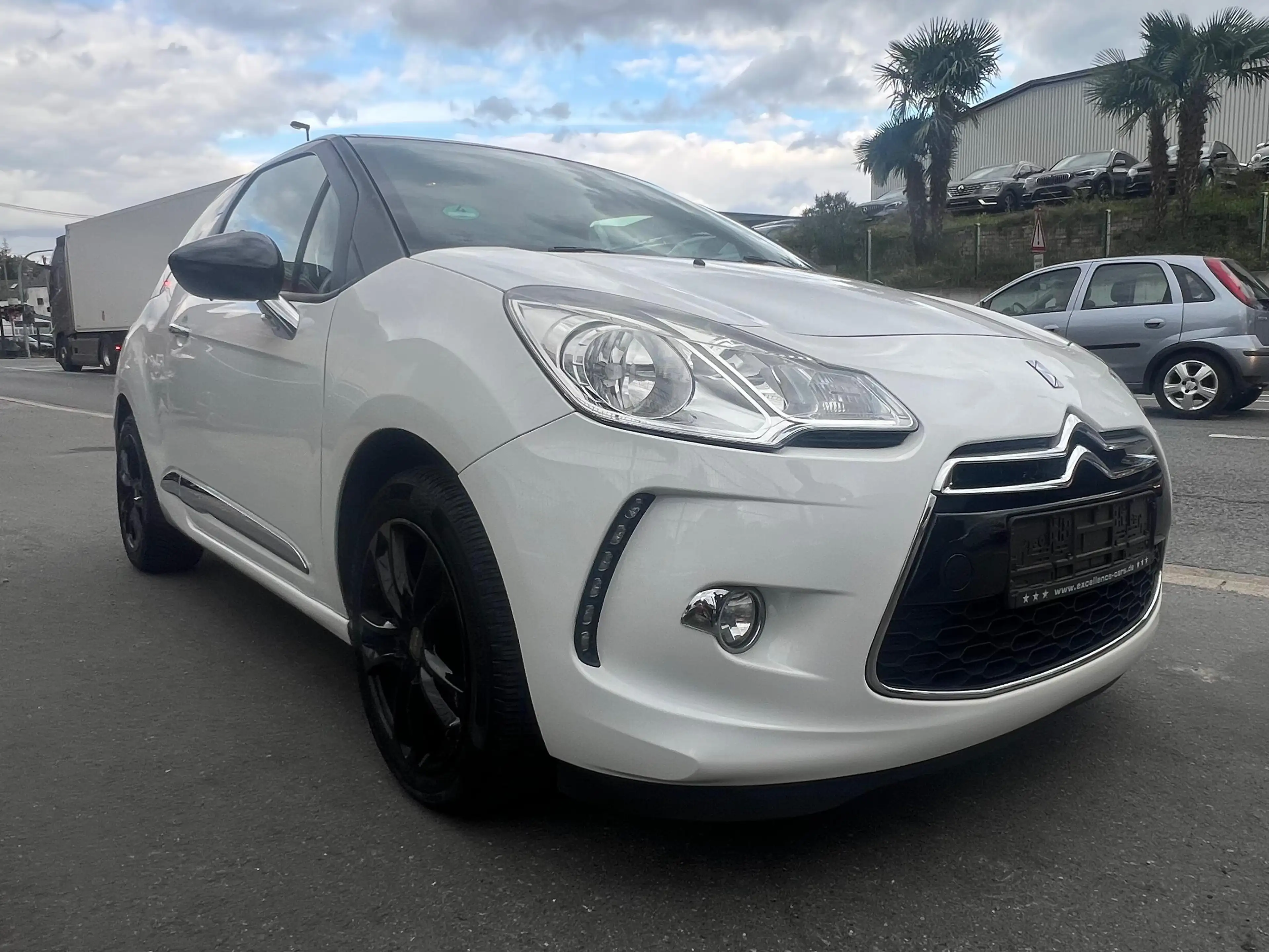 Citroen DS3 DS3 VTi 120 Automatik SoChic — photo 6