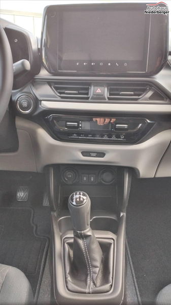 Suzuki Swift Hybrid Allgrip Shine *Neues Modell* 60 kW (82 P... — photo 13