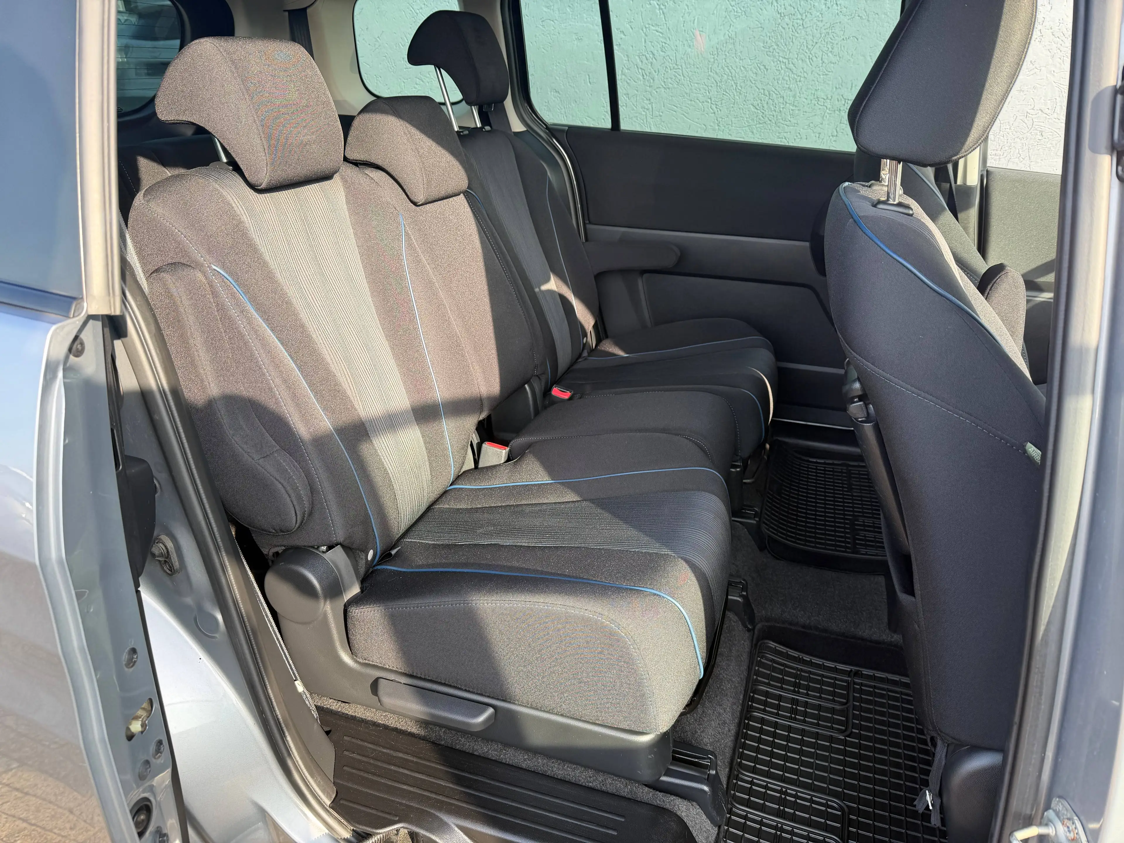 Mazda 5 Center-Line*7Sitze*Top Zustand*1.Hand*SH lückenlos bei Mazda — photo 10