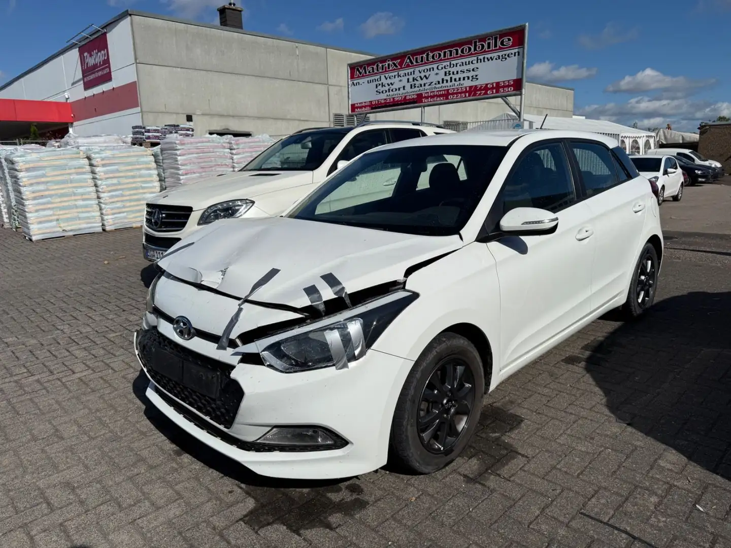 Hyundai i20 Pure,Klima,Euro6b Weiß - 1
