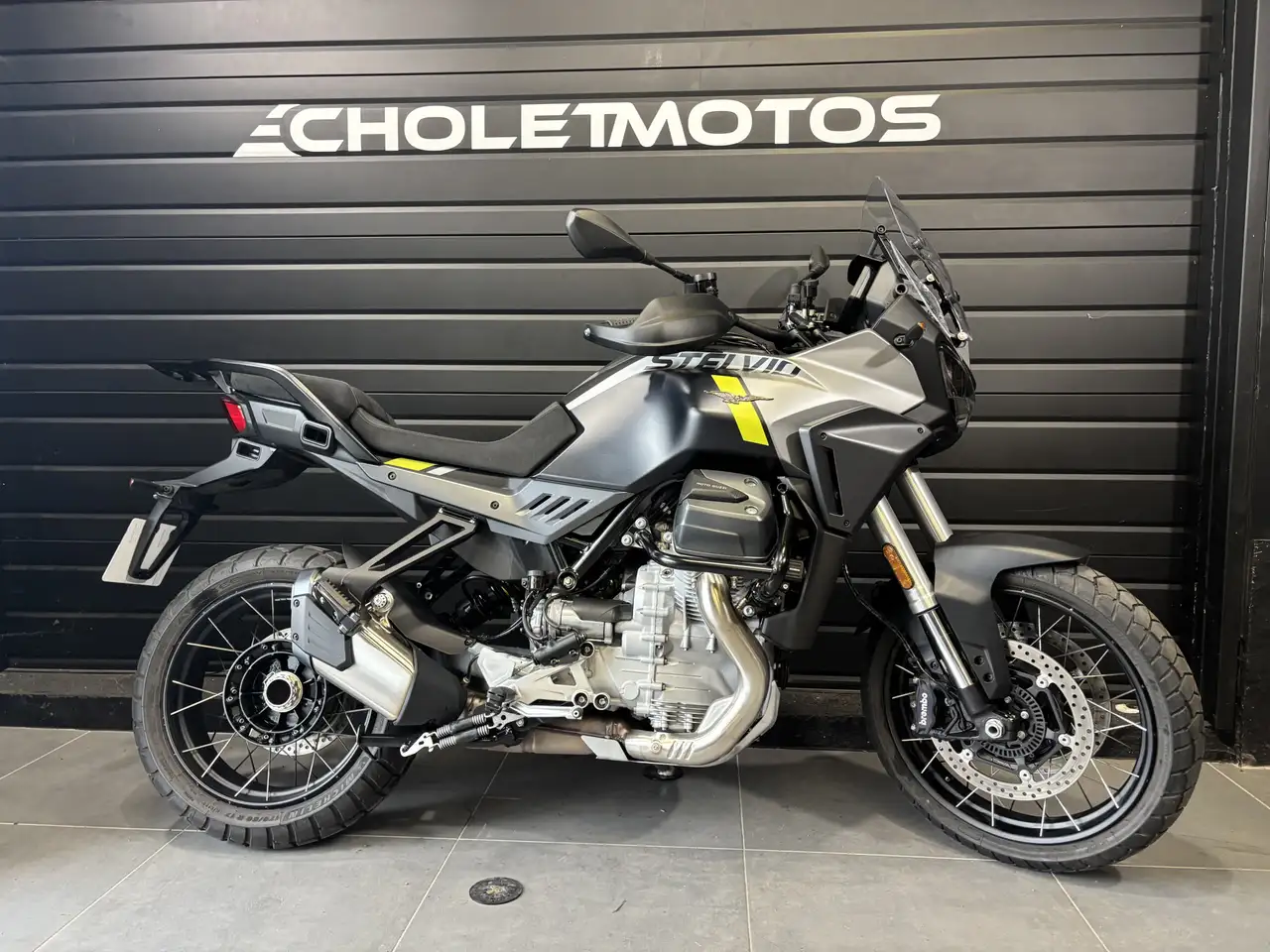 Moto Guzzi Stelvio