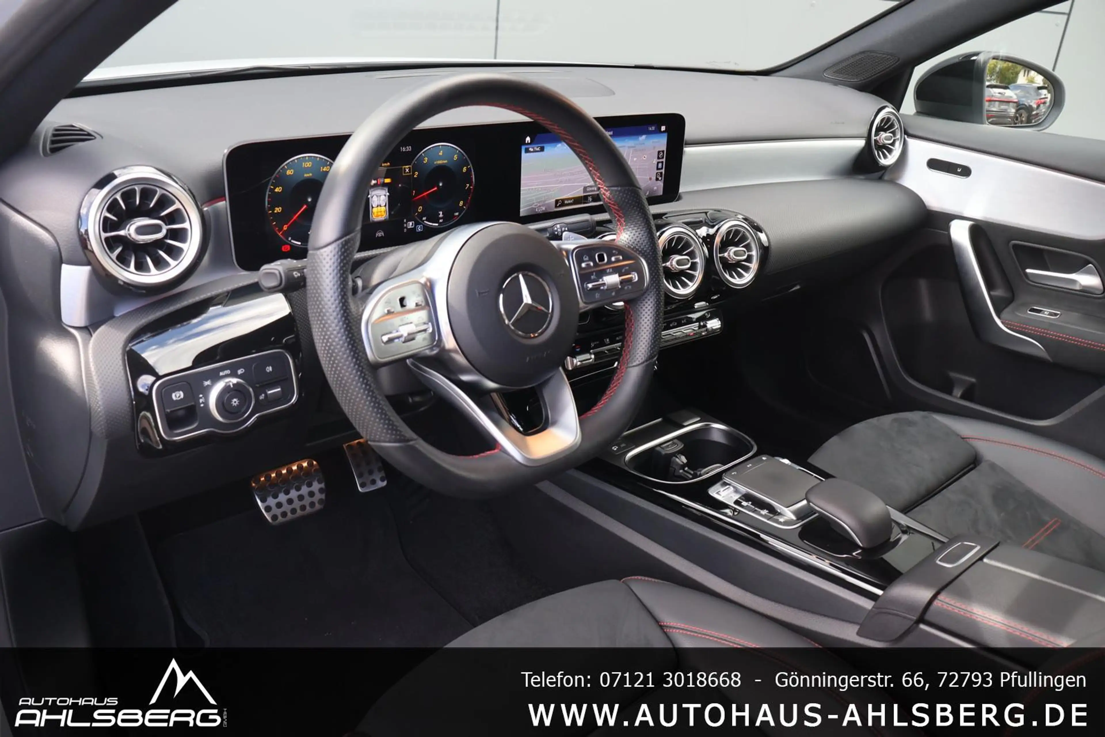 Mercedes-Benz A 250 AMG NIGHT/ DIST./360°/STHZ/MULTIBEAM/MEMORY — photo 13