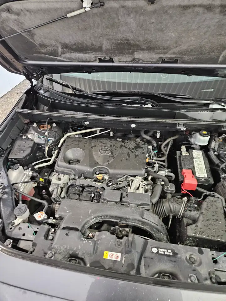 Toyota RAV 4 снимка Toyota RAV 4