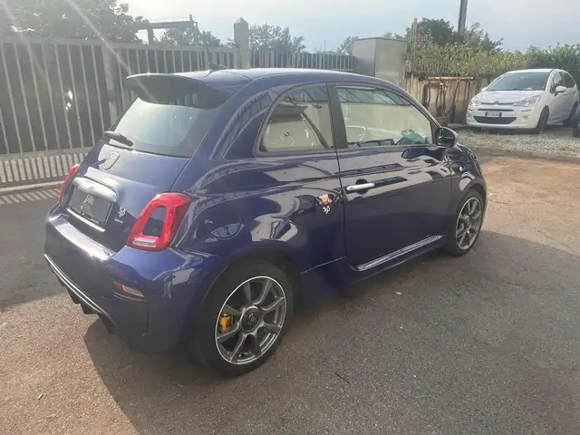 Abarth 595 view 5