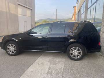 4.6 V8 Sport Luxury AWD Aut.
