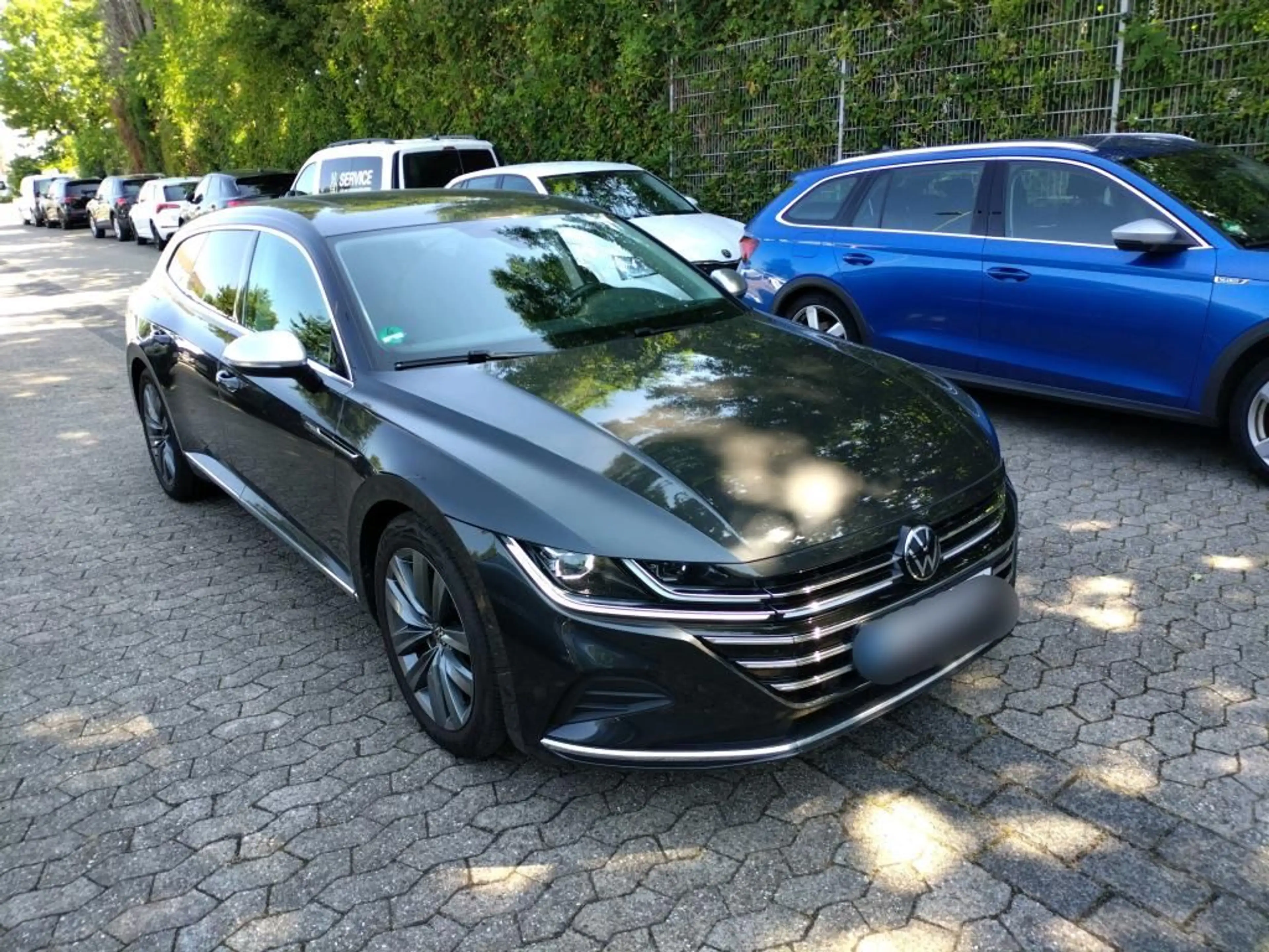 Volkswagen Arteon Shooting Brake Elegance 2.0 TDI IQ*AHK* — photo 2