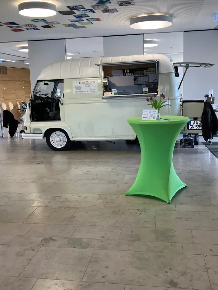 Renault Estafette mit Hochdach, foto 2