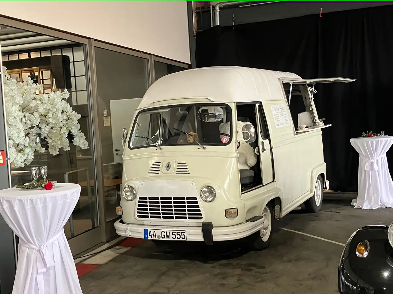 Renault Estafette mit Hochdach, foto 3
