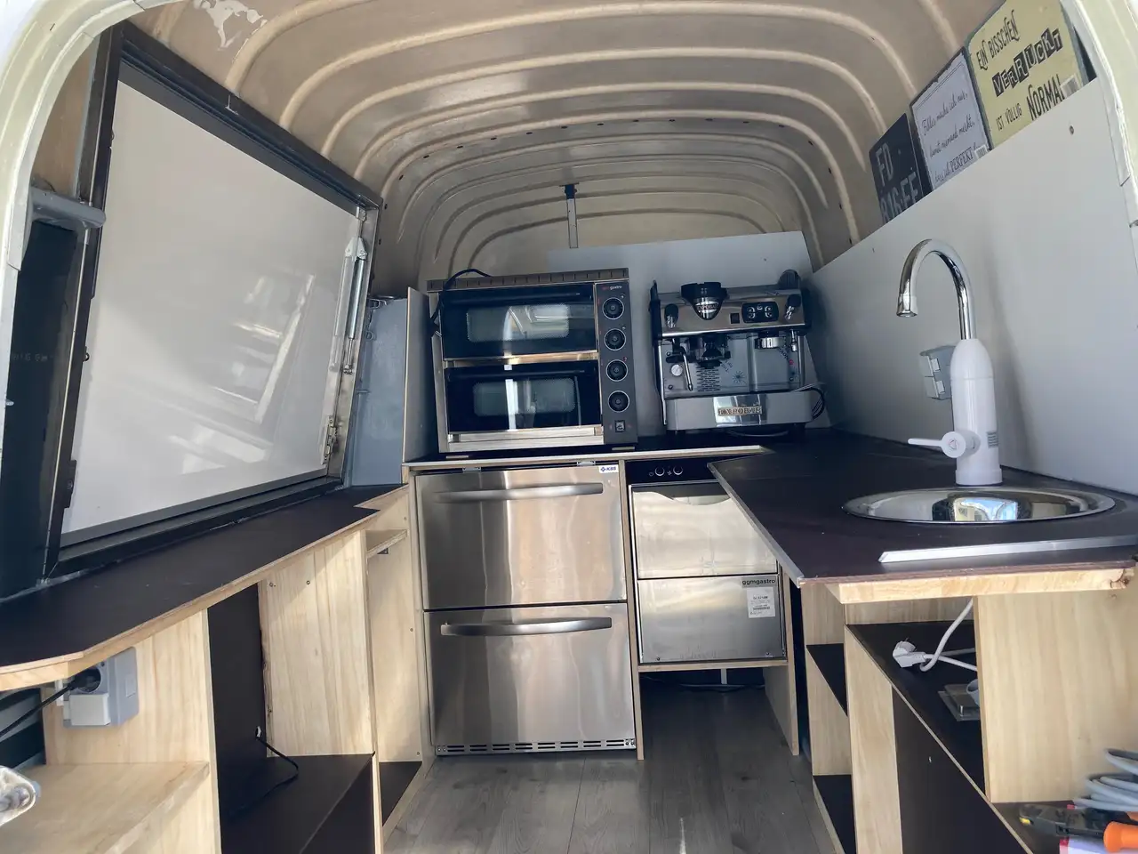 Renault Estafette mit Hochdach, foto 4