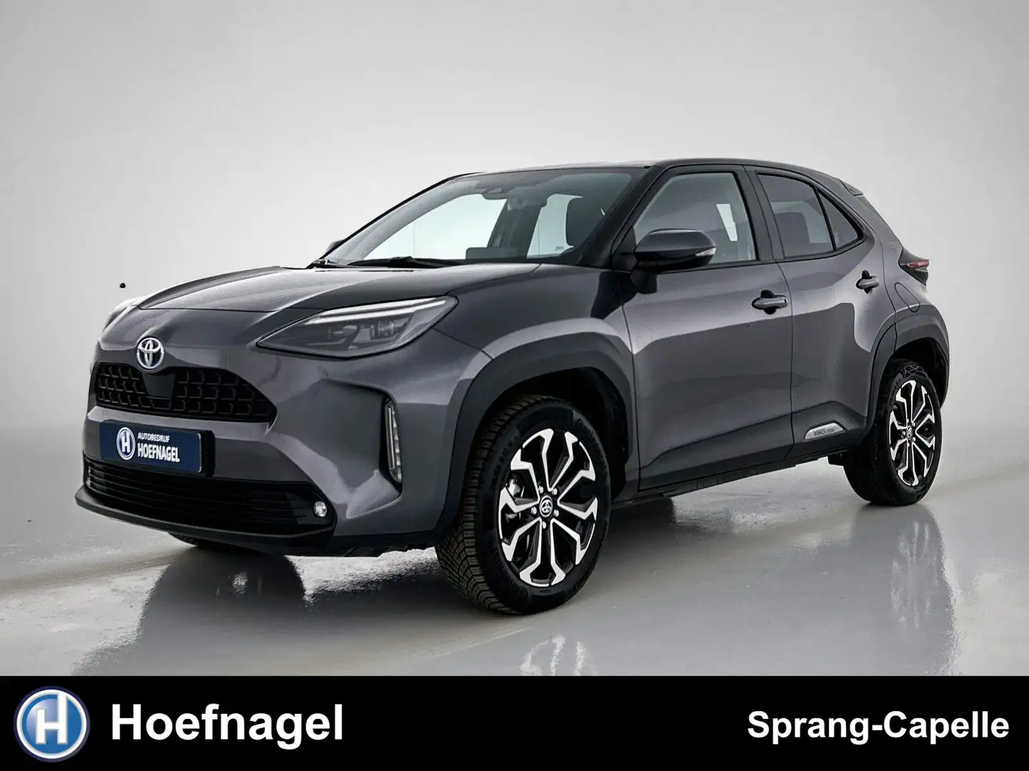 Toyota Yaris Cross 1.5 Hybrid Dynamic | Navi | Cruise Control | Camer Grijs - 1