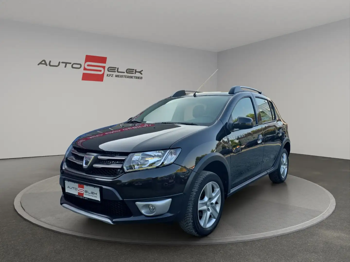 Dacia Sandero II Stepway Prestige AHK KLIMA NAVI Schwarz - 1