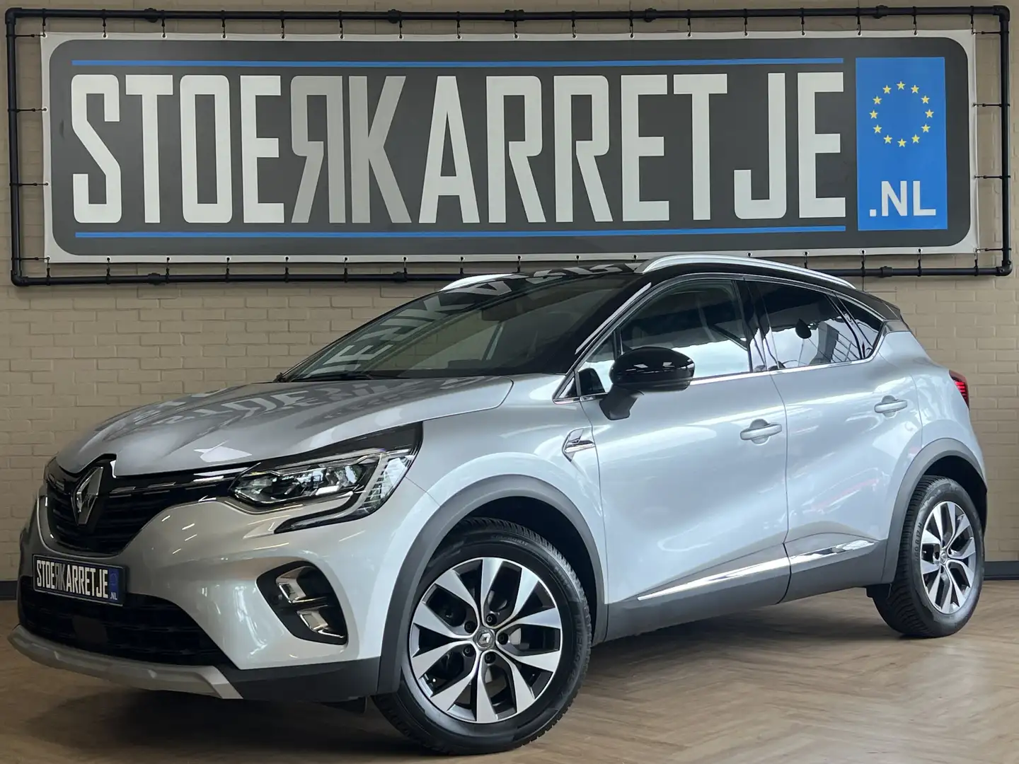 Renault Captur 1.3 TCe 130 Intens | Groot Navi | Bose | Stoelverw Silber - 1