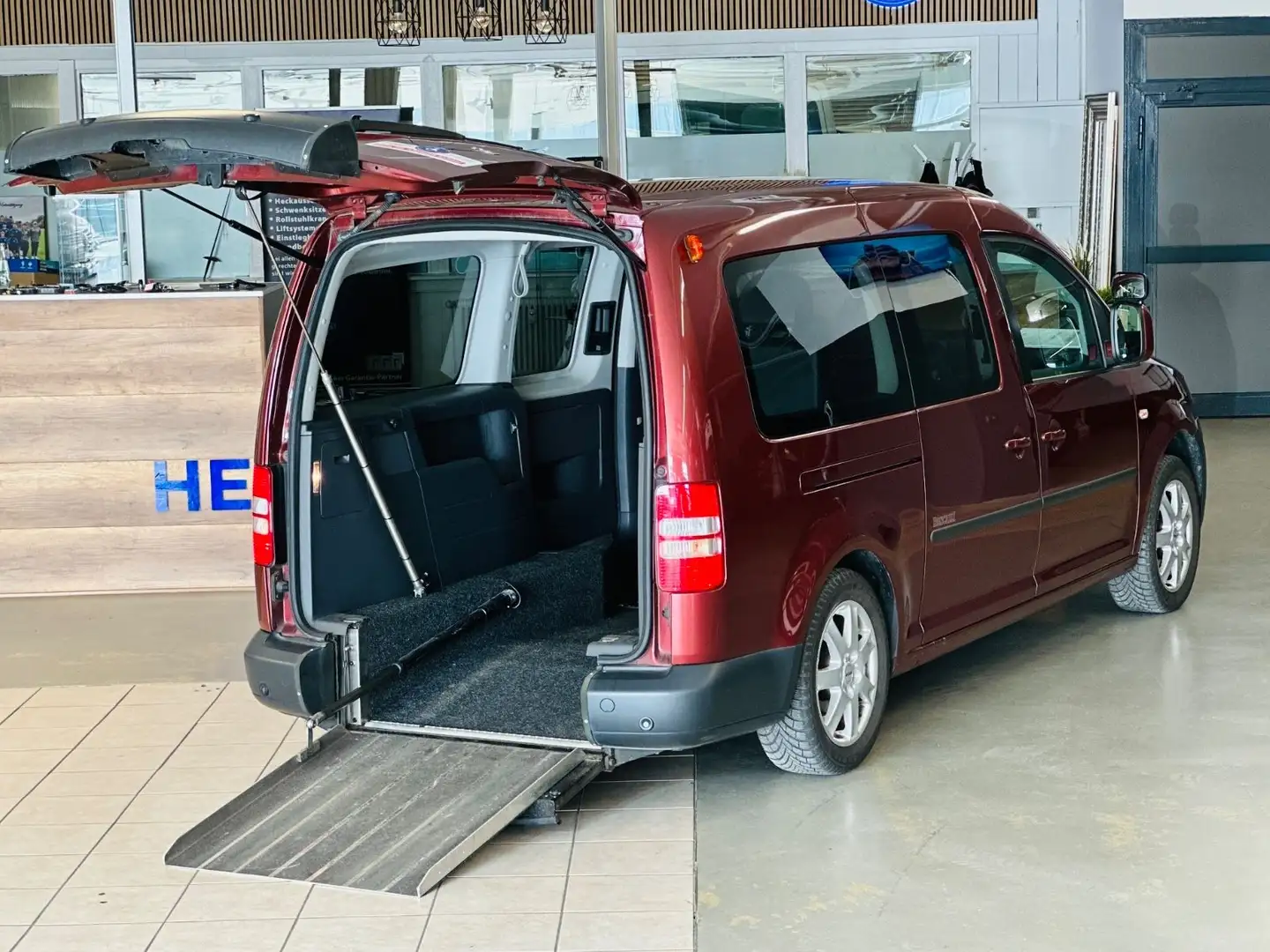 Volkswagen Caddy DSG Maxi Behindertengerecht-Rampe SpaceDri Fioletowy - 2