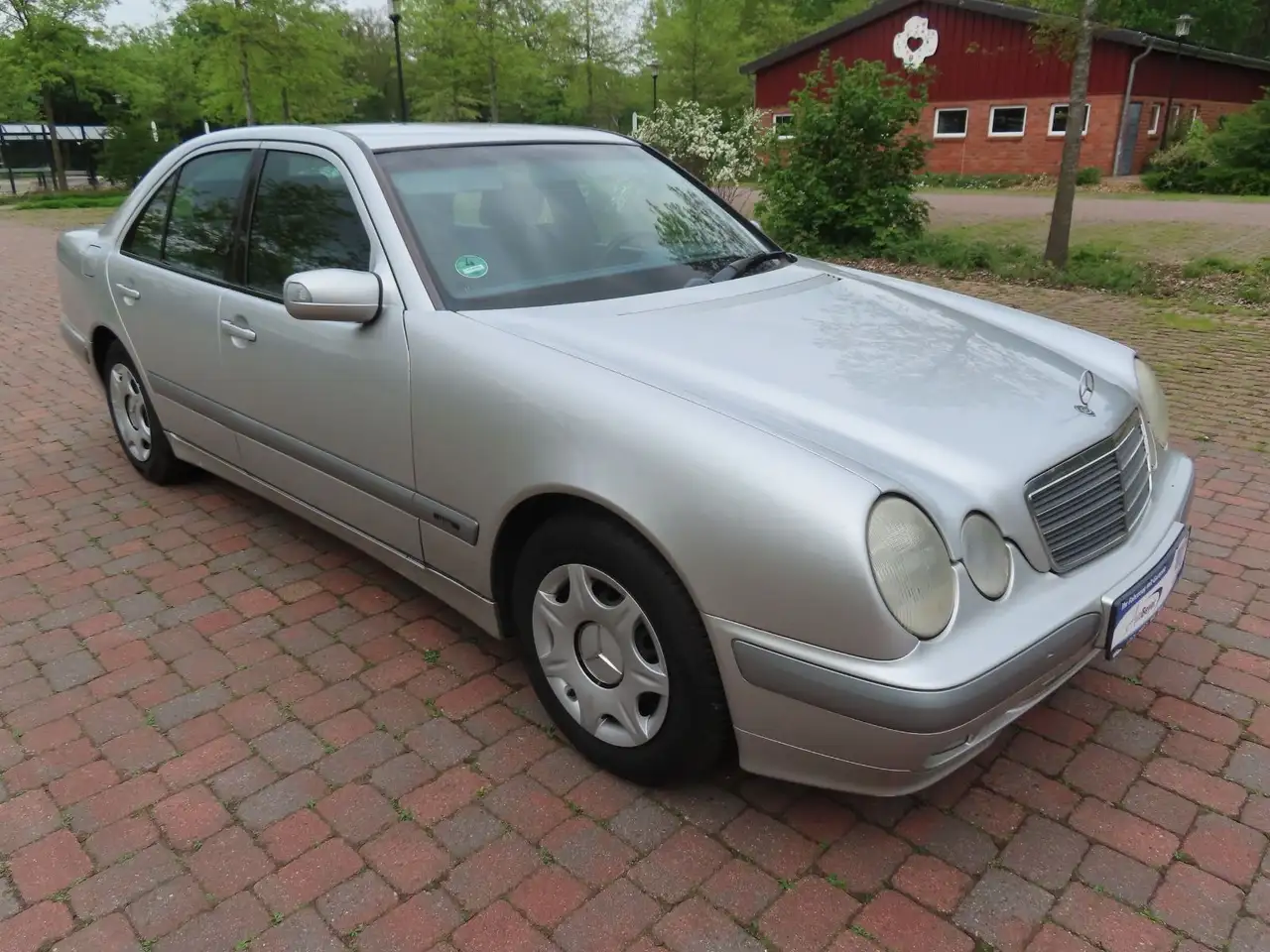Mercedes-Benz E 200 CDI Limo nachg.DPF Klima Temp Sitzh AHK, foto 1