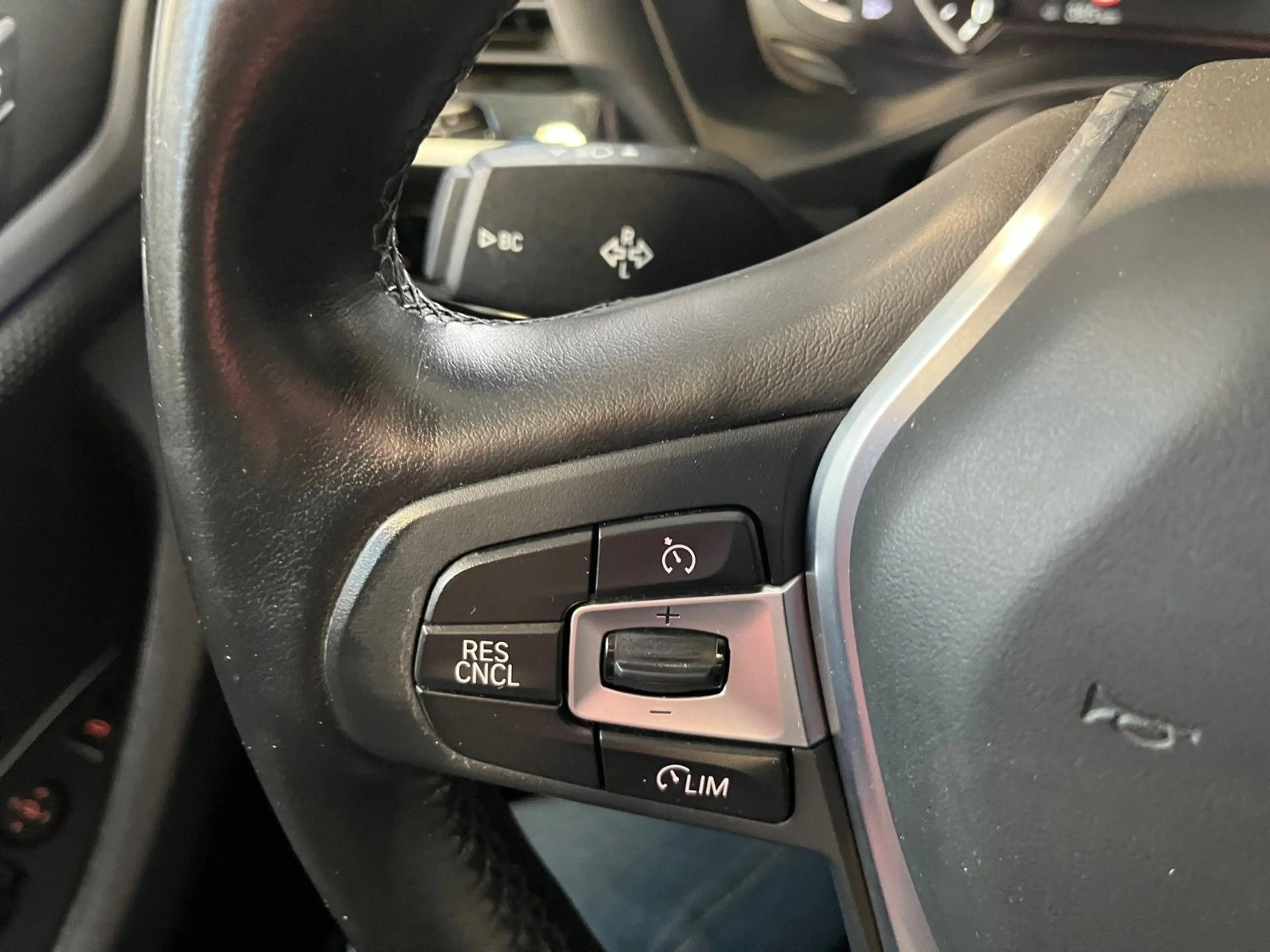 BMW X3 xDrive 20 d Advantage Navi HeadUp LED — photo 15