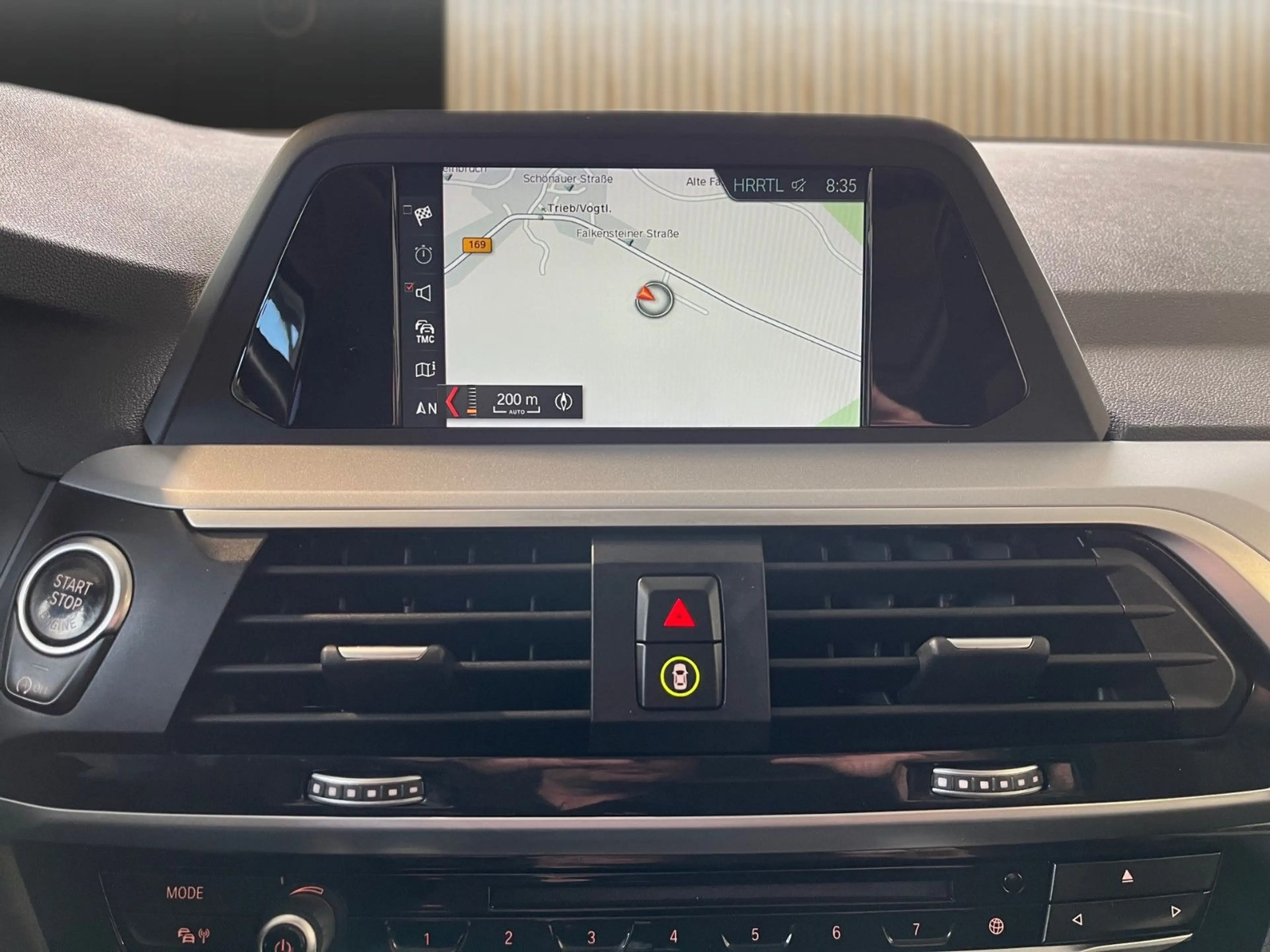 BMW X3 xDrive 20 d Advantage Navi HeadUp LED — photo 9