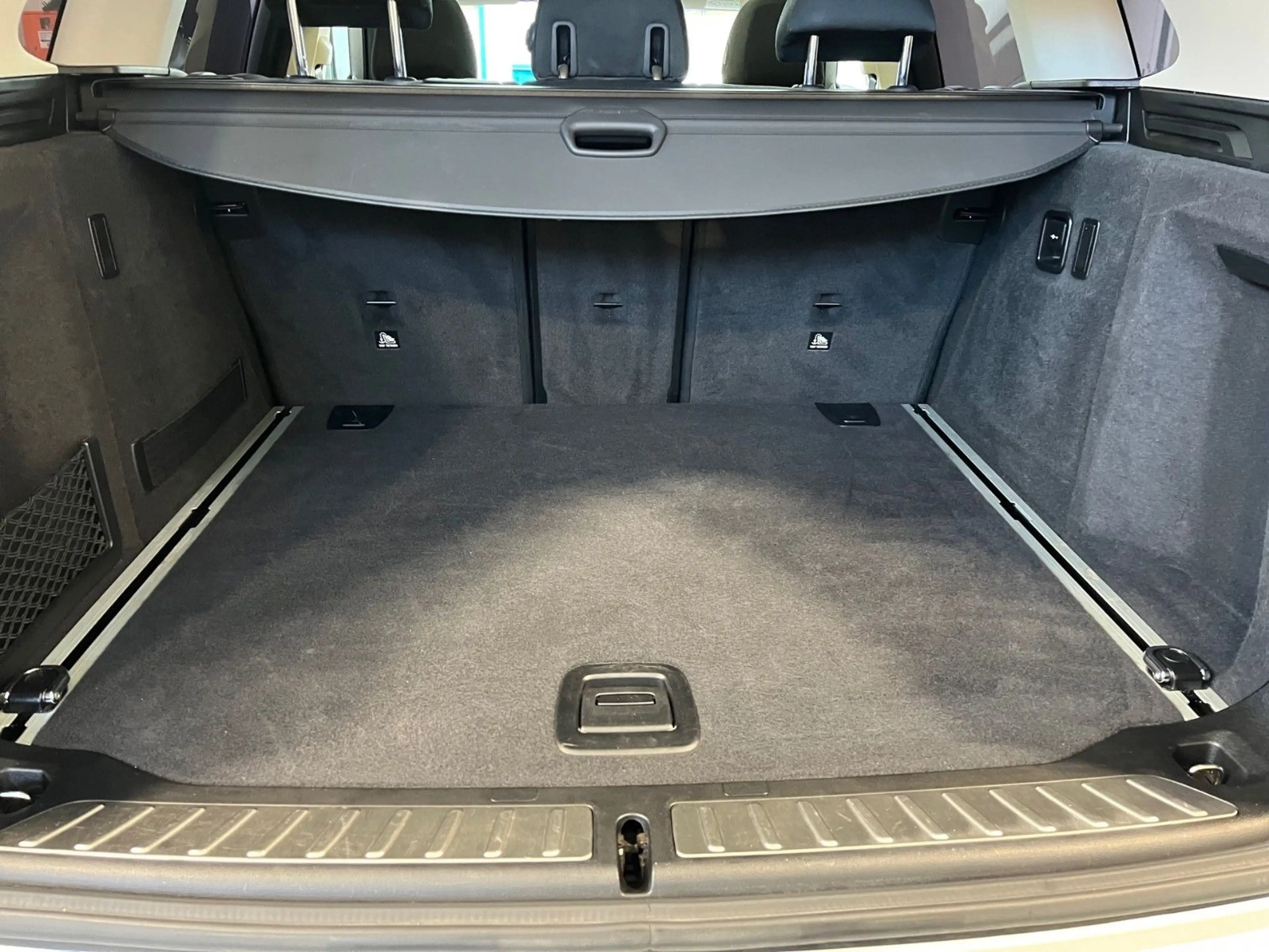 BMW X3 xDrive 20 d Advantage Navi HeadUp LED — photo 12