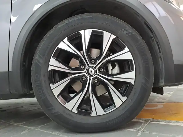 Renault Captur view 7