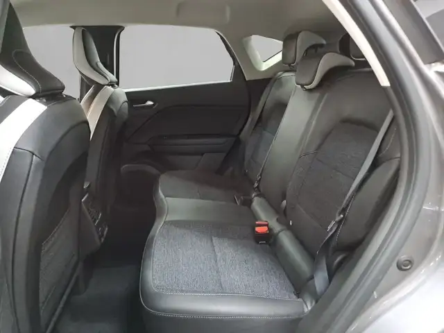 Renault Captur view 12